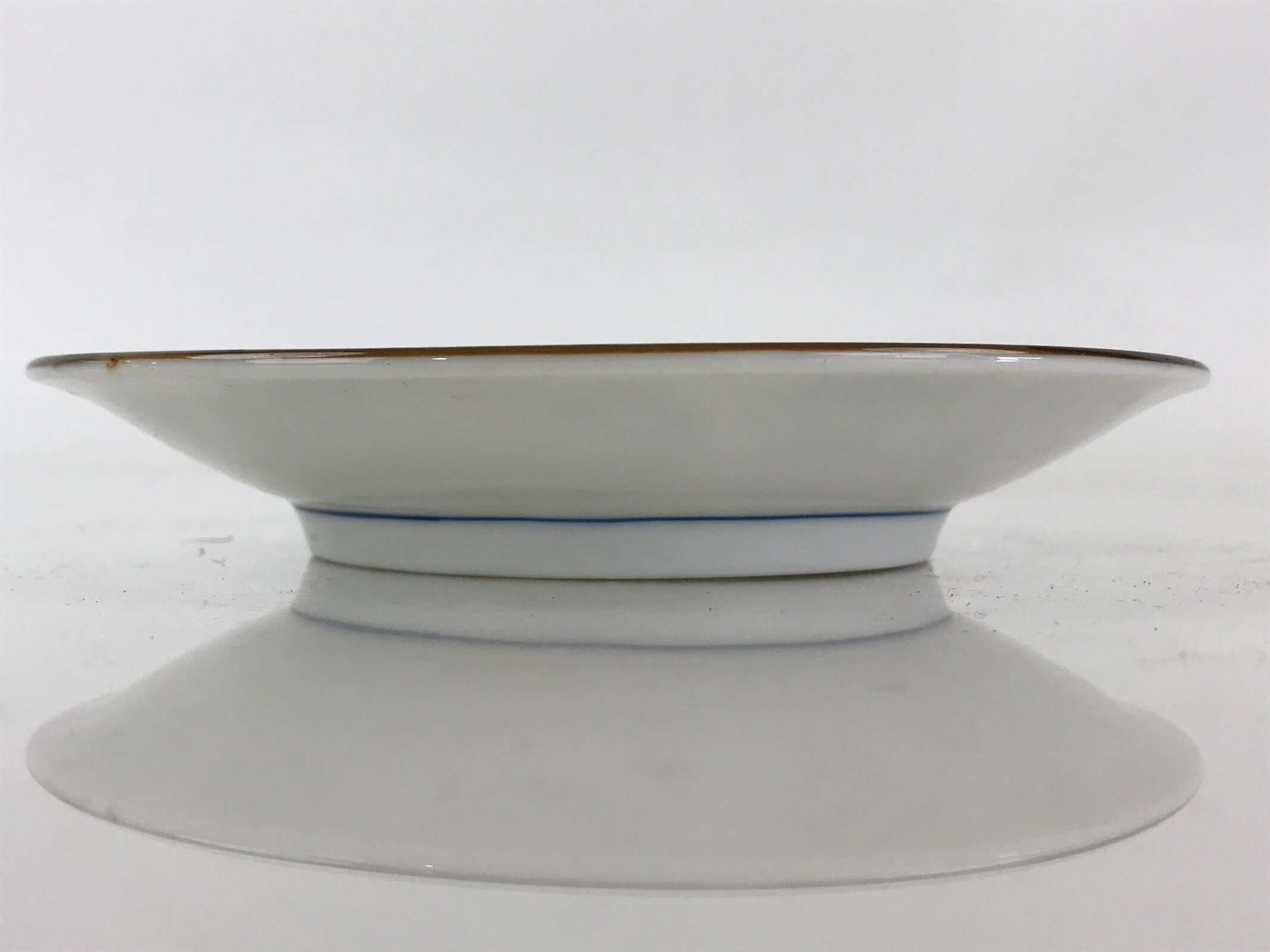 Japanese Porcelain Plate Blue Sometsuke Plum blossoms Flower Pattern Sara PY239