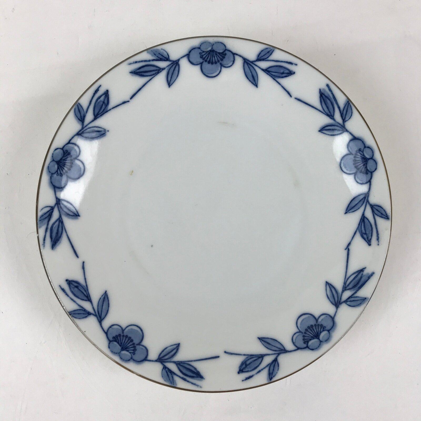 Japanese Porcelain Plate Blue Sometsuke Plum blossoms Flower Pattern Sara PY243