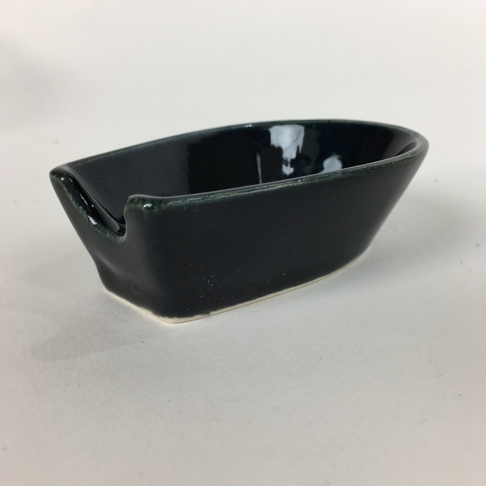 Japanese Porcelain Renge Spoon 5pc Set Vtg White Spoon Black Spoon Stand PP510