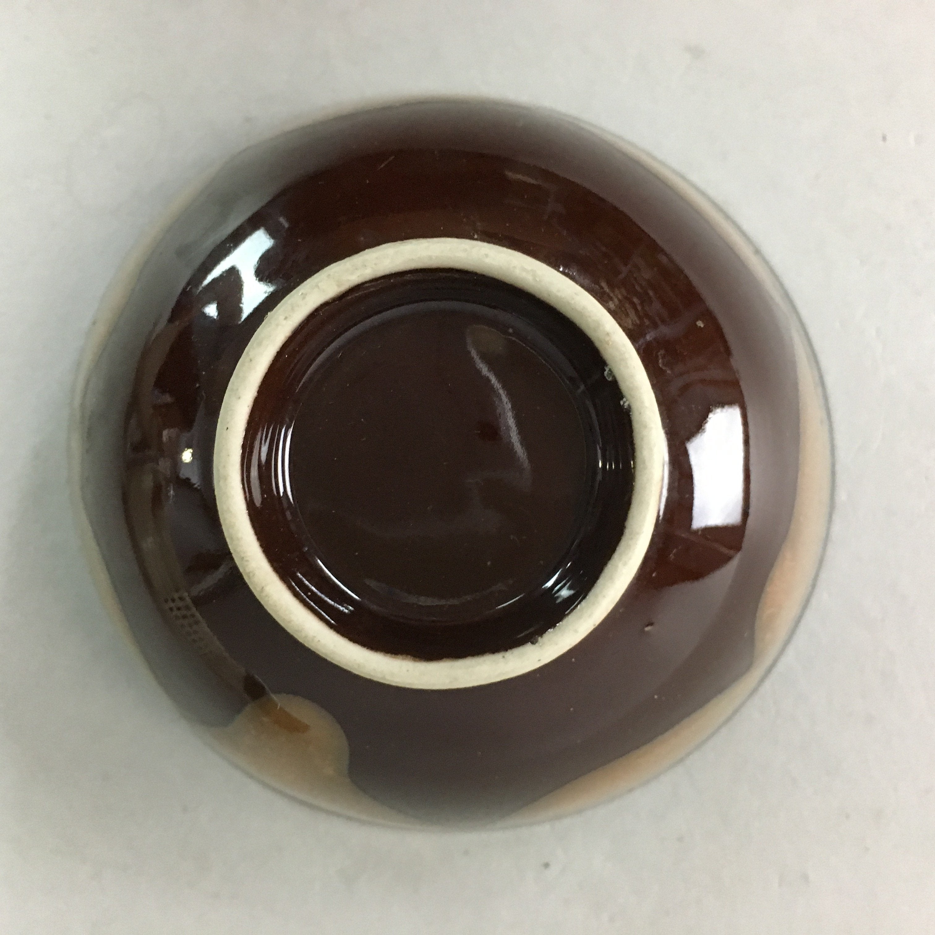 Japanese Porcelain Rice Bowl Vtg Brown Chawan Shiny Smooth Flowing PT773