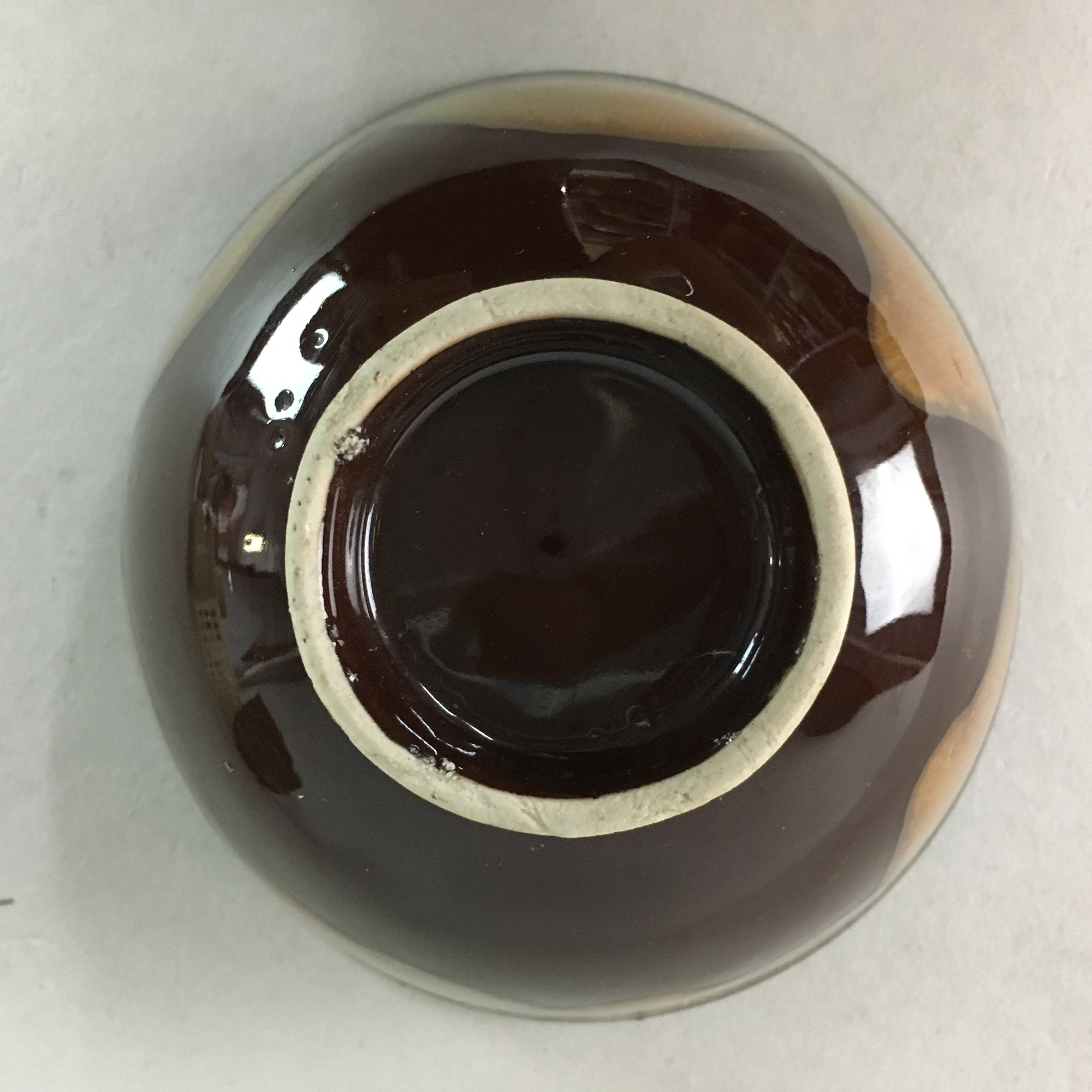 Japanese Porcelain Rice Bowl Vtg Brown Chawan Shiny Smooth Flowing PT775