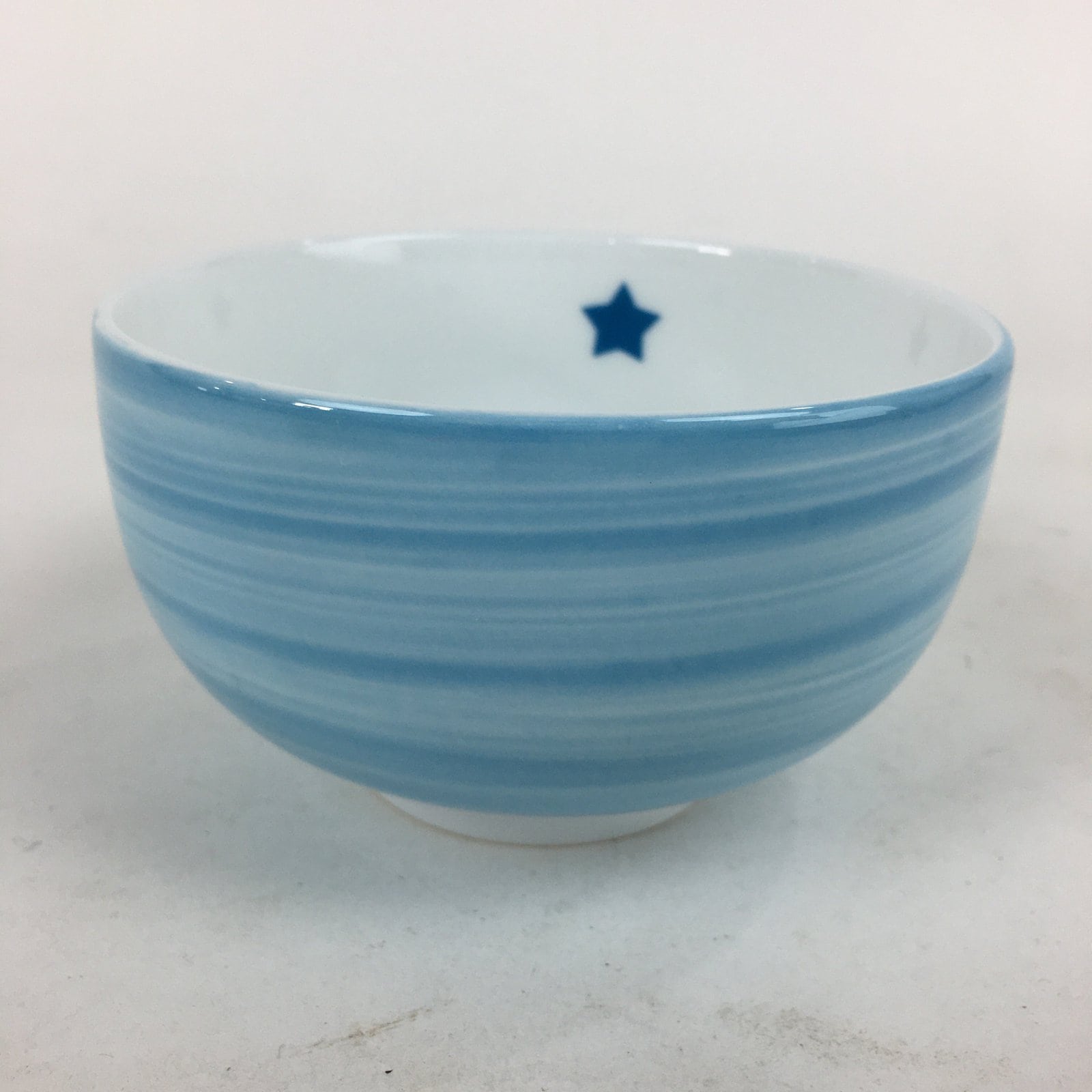 Japanese Porcelain Rice Bowl Vtg Chawan Boxed Pottery Light Blue White PX605