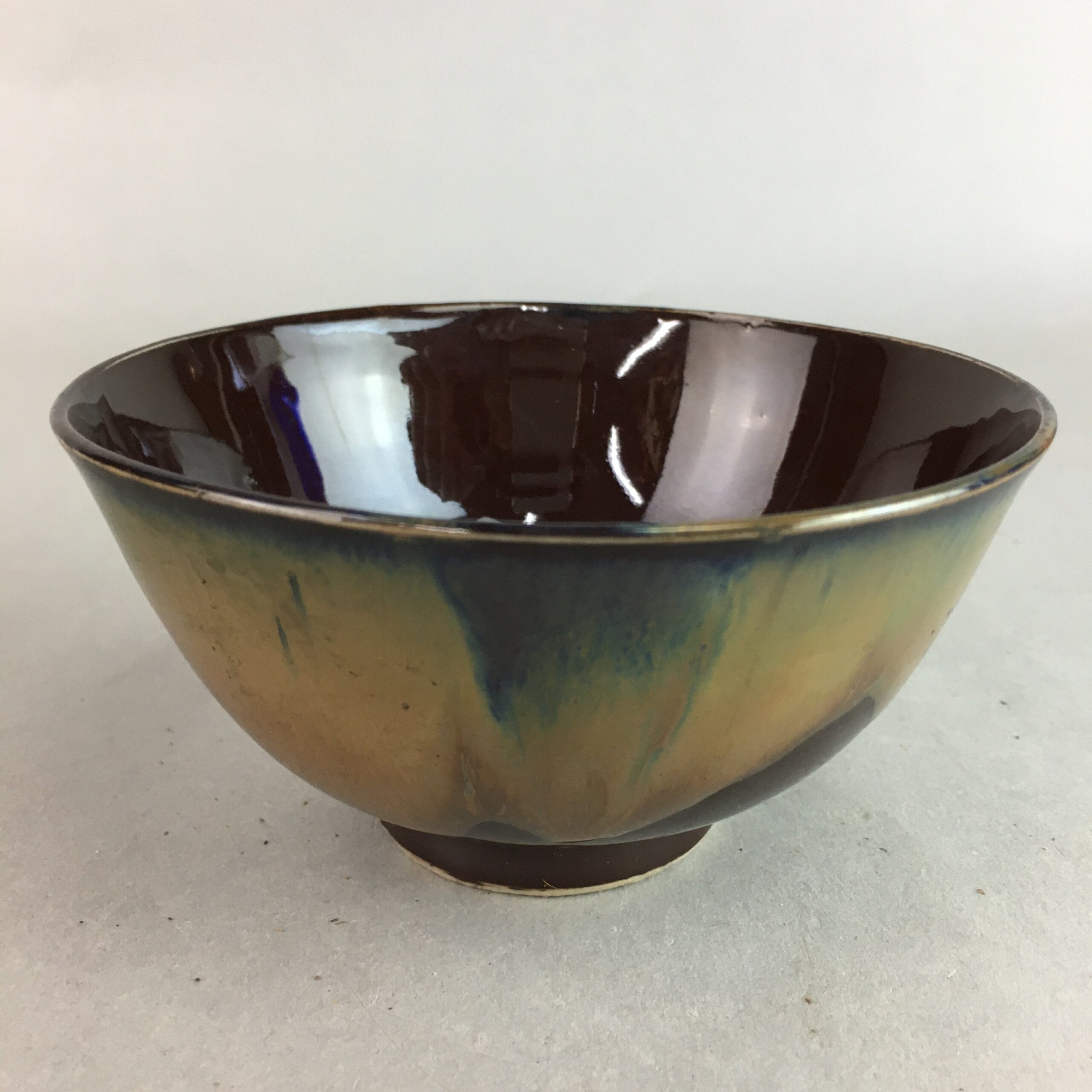 Japanese Porcelain Rice Bowl Vtg Chawan Brown Shiny Smooth Flowing Glaze PP293