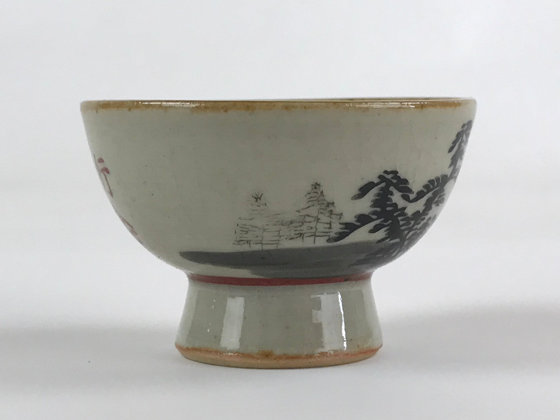 Japanese Porcelain Sake Cup Kutani Ware Beige Gold Guinomi Mountain Forest G85