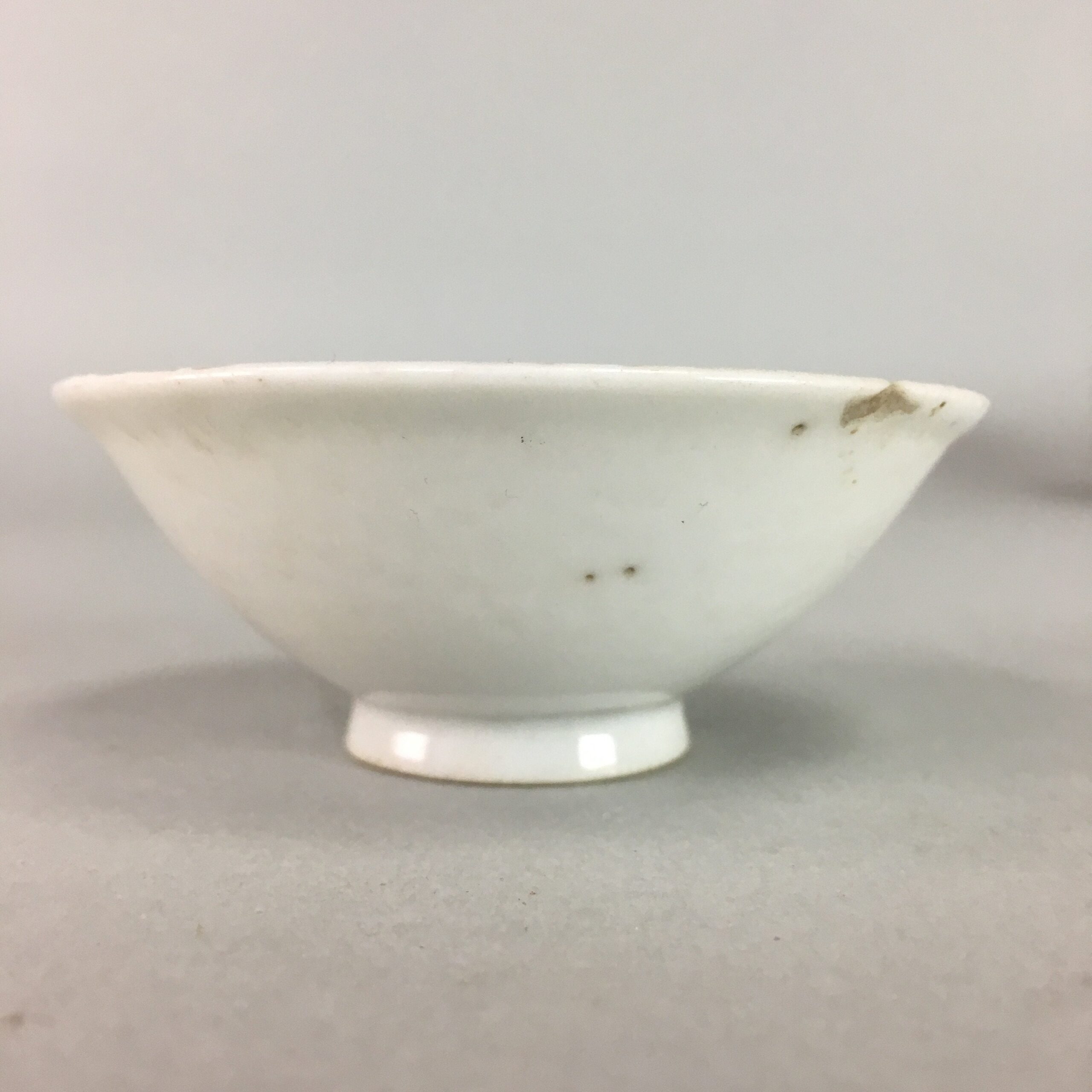 Japanese Porcelain Sake Cup Vtg Guinomi Sakazuki Folding Fan Design GU619