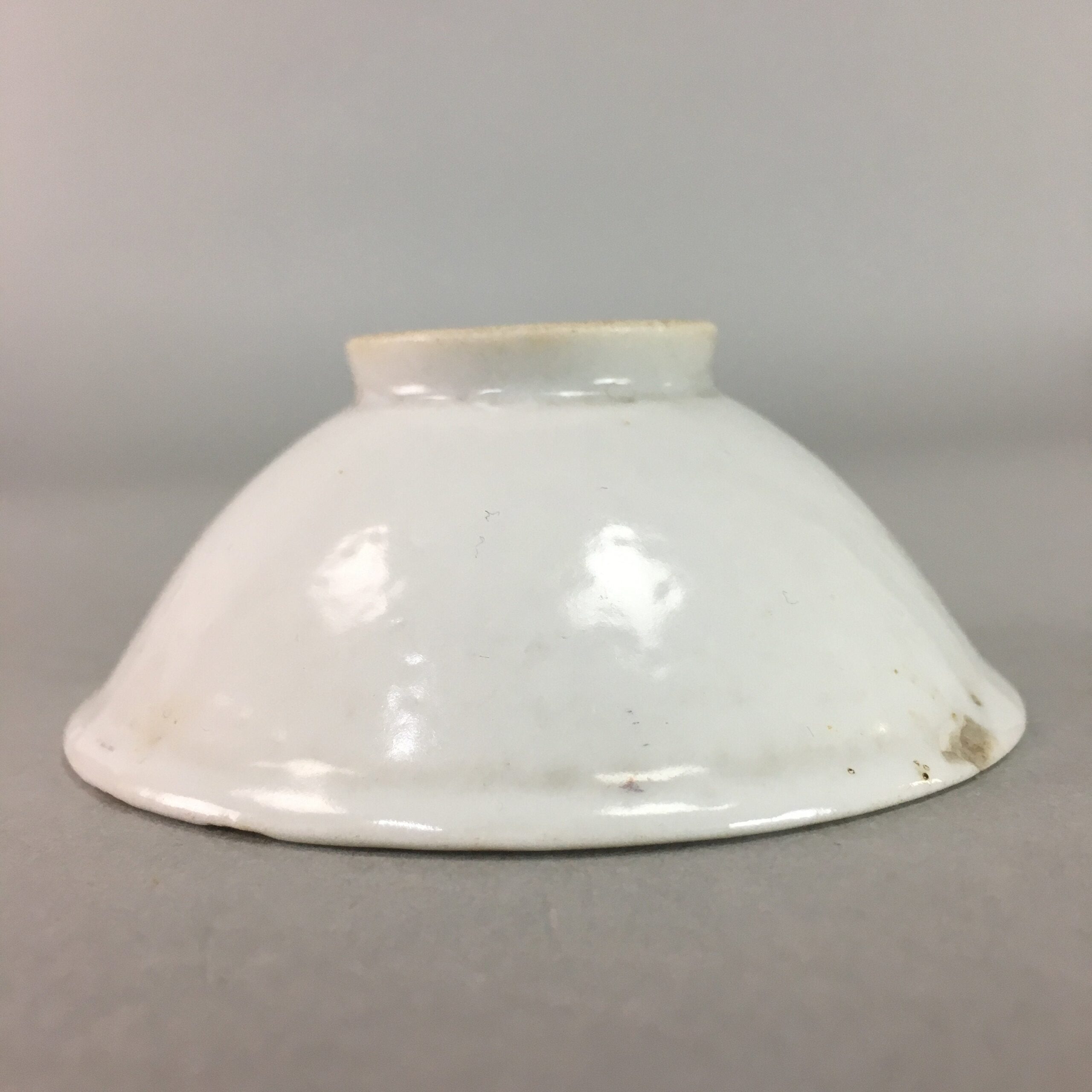 Japanese Porcelain Sake Cup Vtg Guinomi Sakazuki Folding Fan Design GU619