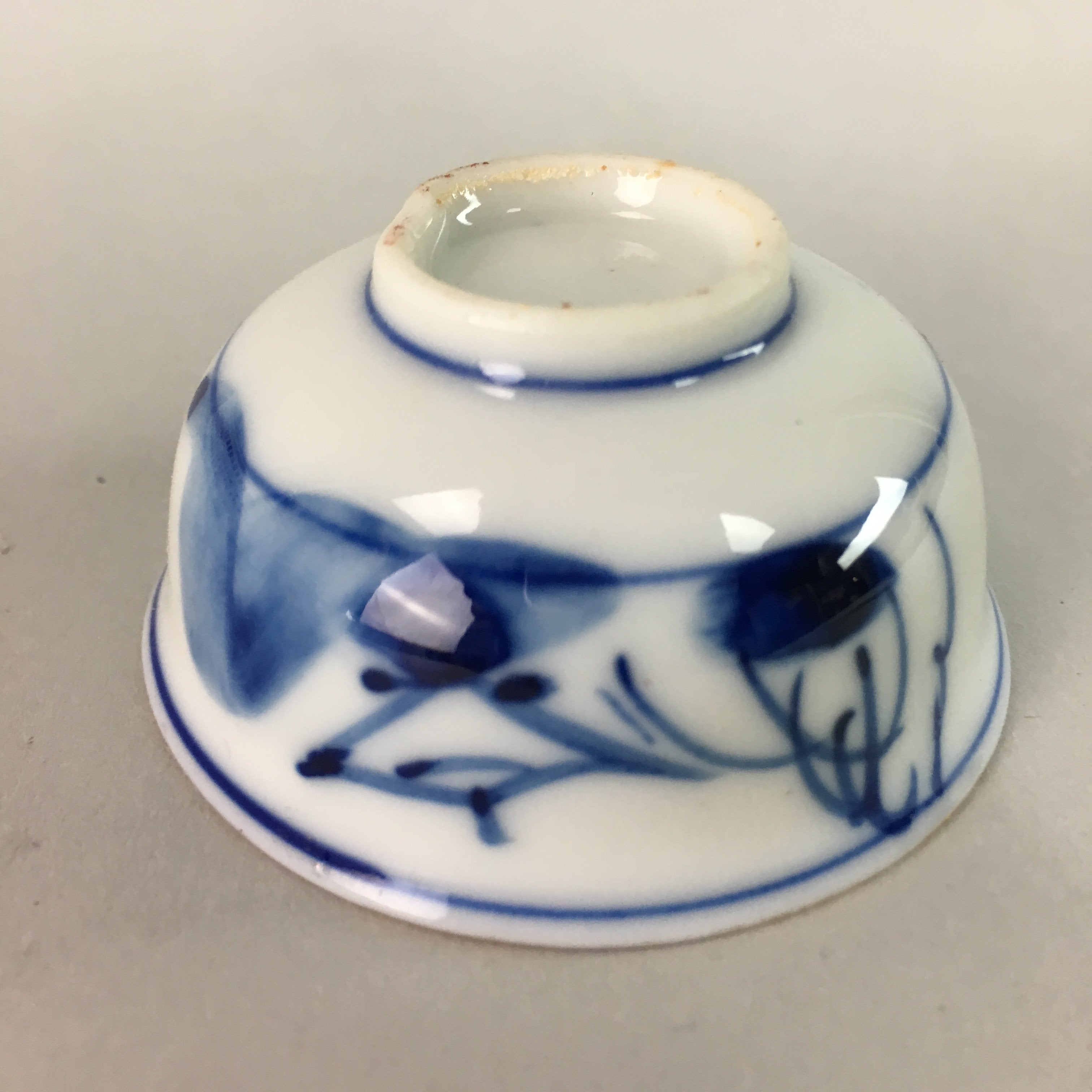 Japanese Porcelain Sake Cup Vtg Guinomi Sakazuki Sometsuke Gold Color GU432