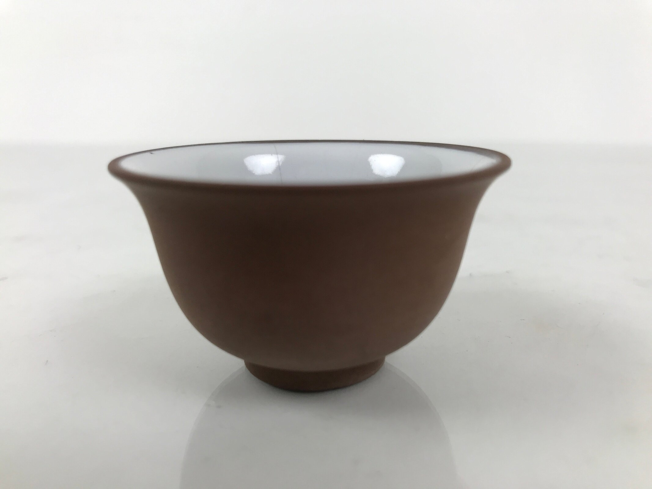 Japanese Porcelain Sake Cup Vtg Tsubomi Ochoko Guinomi Matte Brown White G303