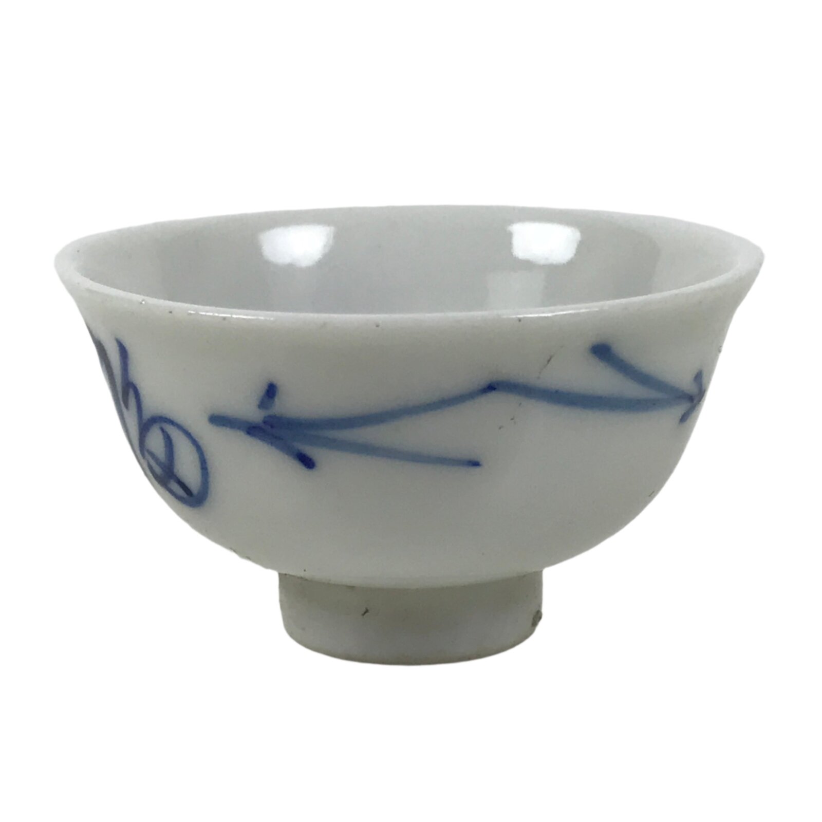 Japanese Porcelain Sake Cup Vtg Tsubomi Ochoko Guinomi Red Kanji Blue Pine G296