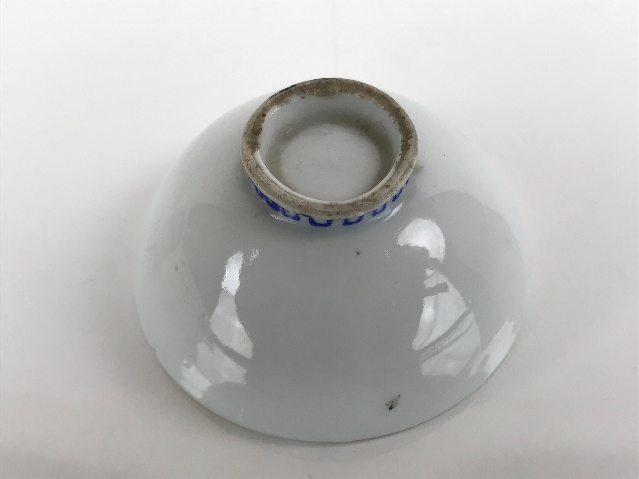 Japanese Porcelain Sake Cup Vtg Wan Ochoko Guinomi Daruma Daishi Purple G199