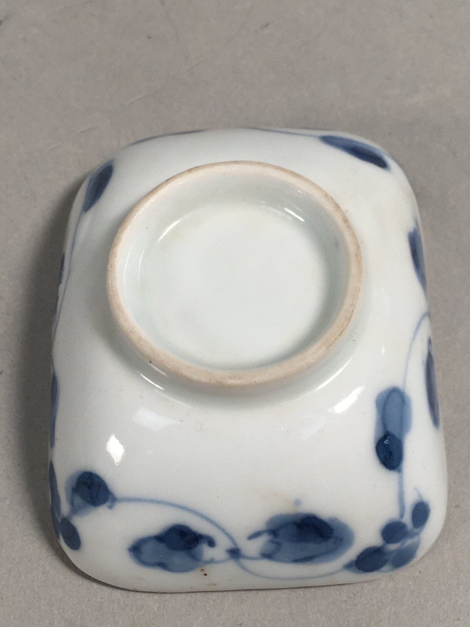 Japanese Porcelain Small Bowl Vtg Kozara Blue White Soy Sauce Dipping Dish PP410