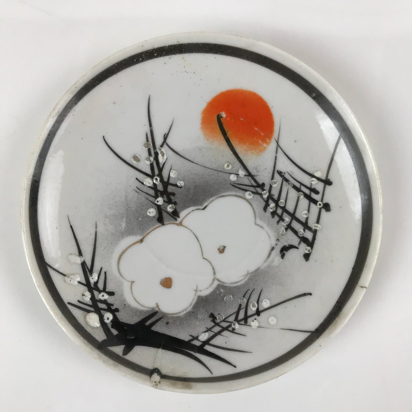 Japanese Porcelain Small Plate Kozara Vtg Plum Blossom Sun Black White PY689