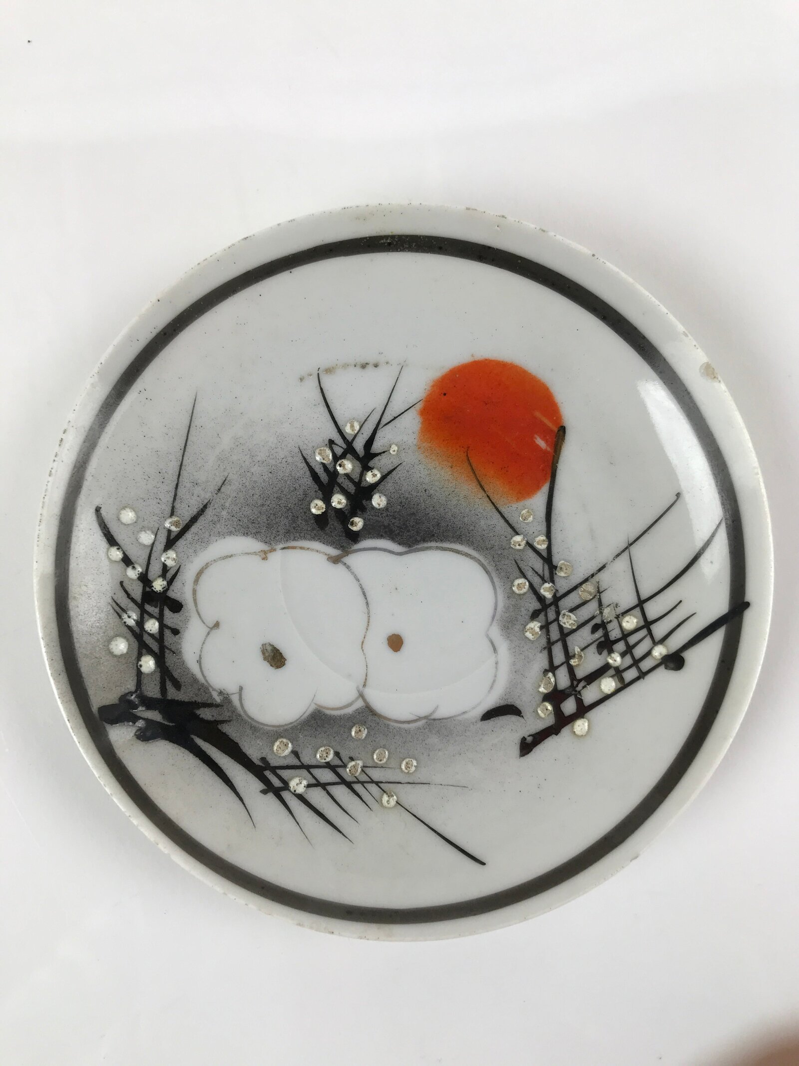 Japanese Porcelain Small Plate Kozara Vtg Plum Blossom Sun Black White PY713