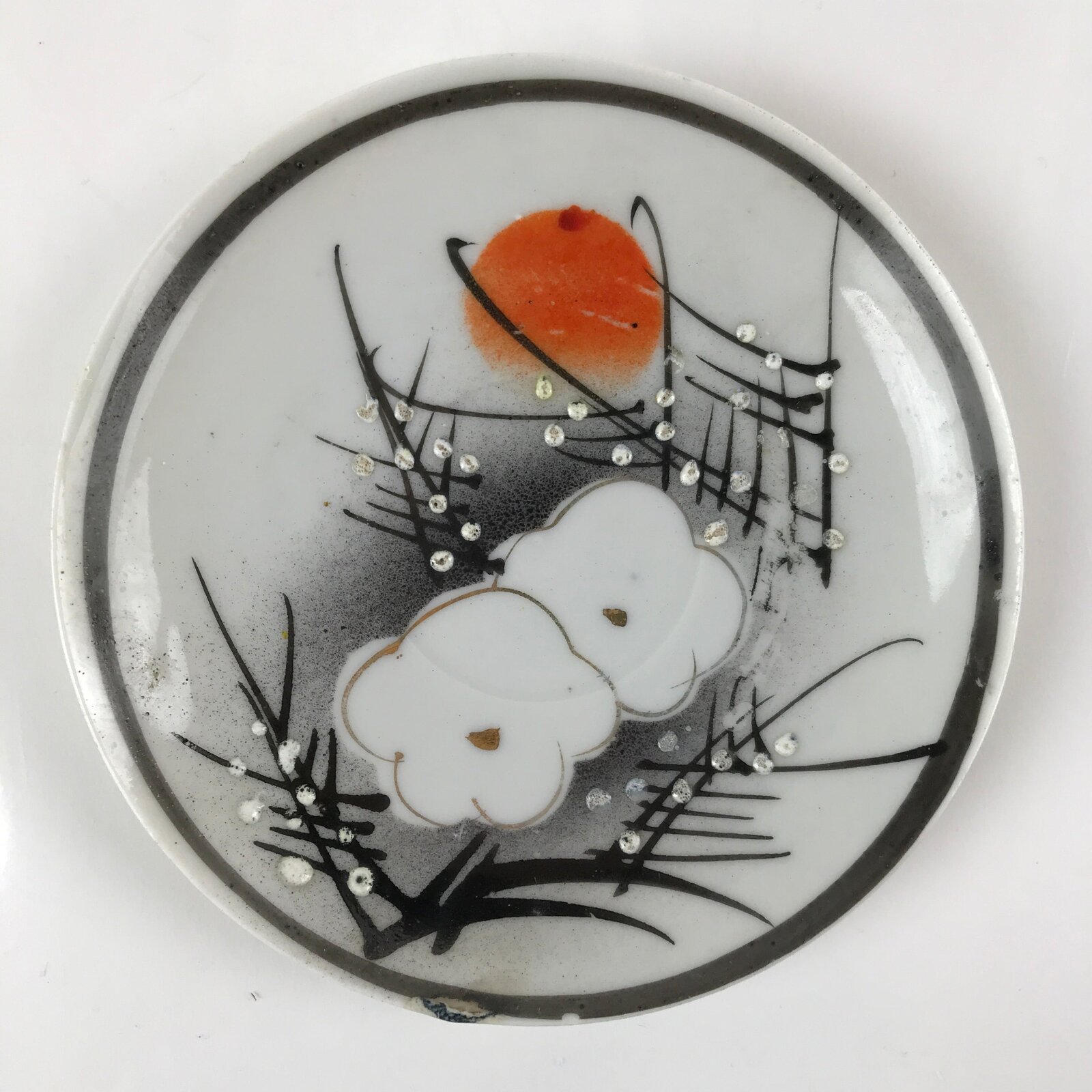 Japanese Porcelain Small Plate Kozara Vtg Plum Blossom Sun Black White PY714