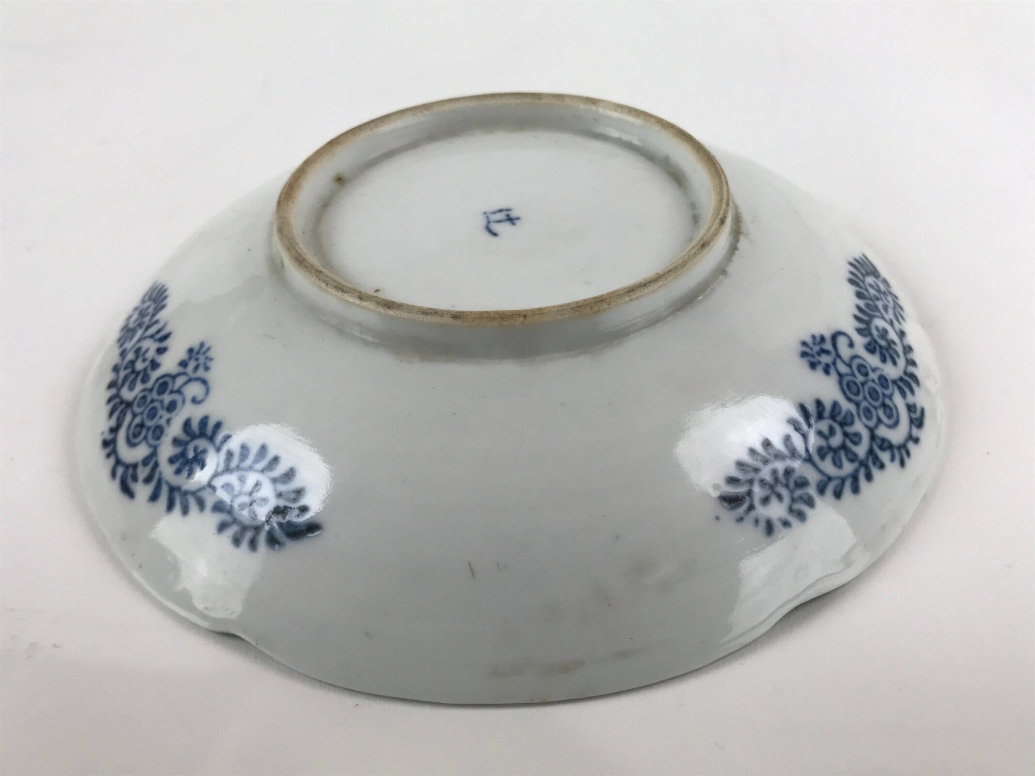 Japanese Porcelain Small Plate Kozara Vtg Sometsuke Peony Botan Blue White PY658