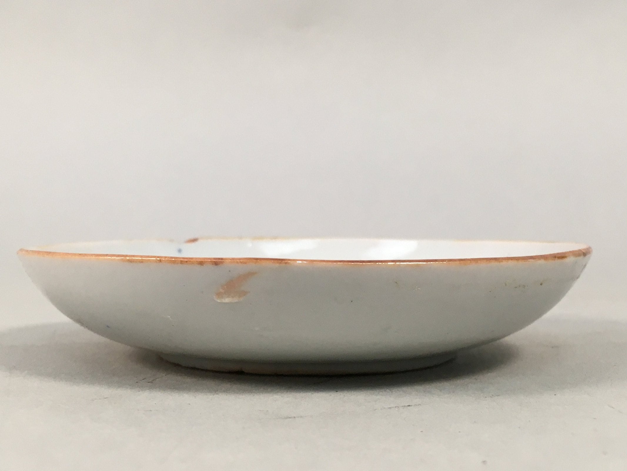 Japanese Porcelain Small Plate Vtg Round White Blue Kozara Kimono Doll PP400