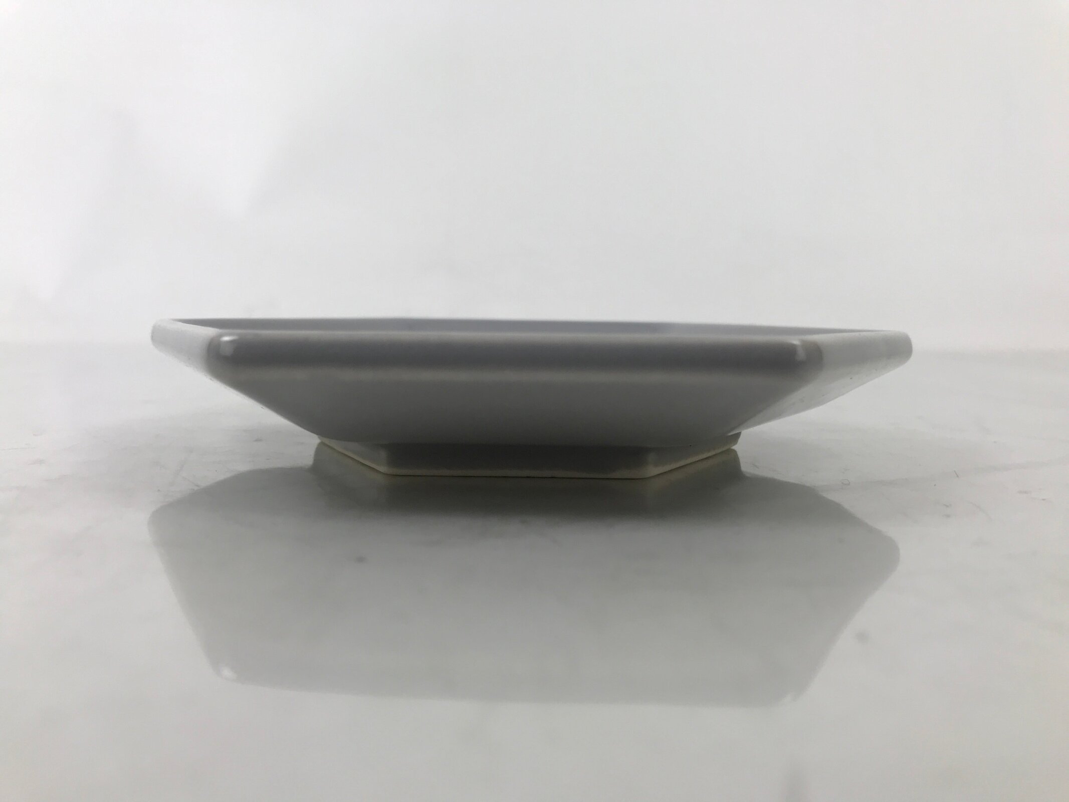 Japanese Porcelain Small Serving Plate Meimeizara Hexagon Pine Tree Gray Y217