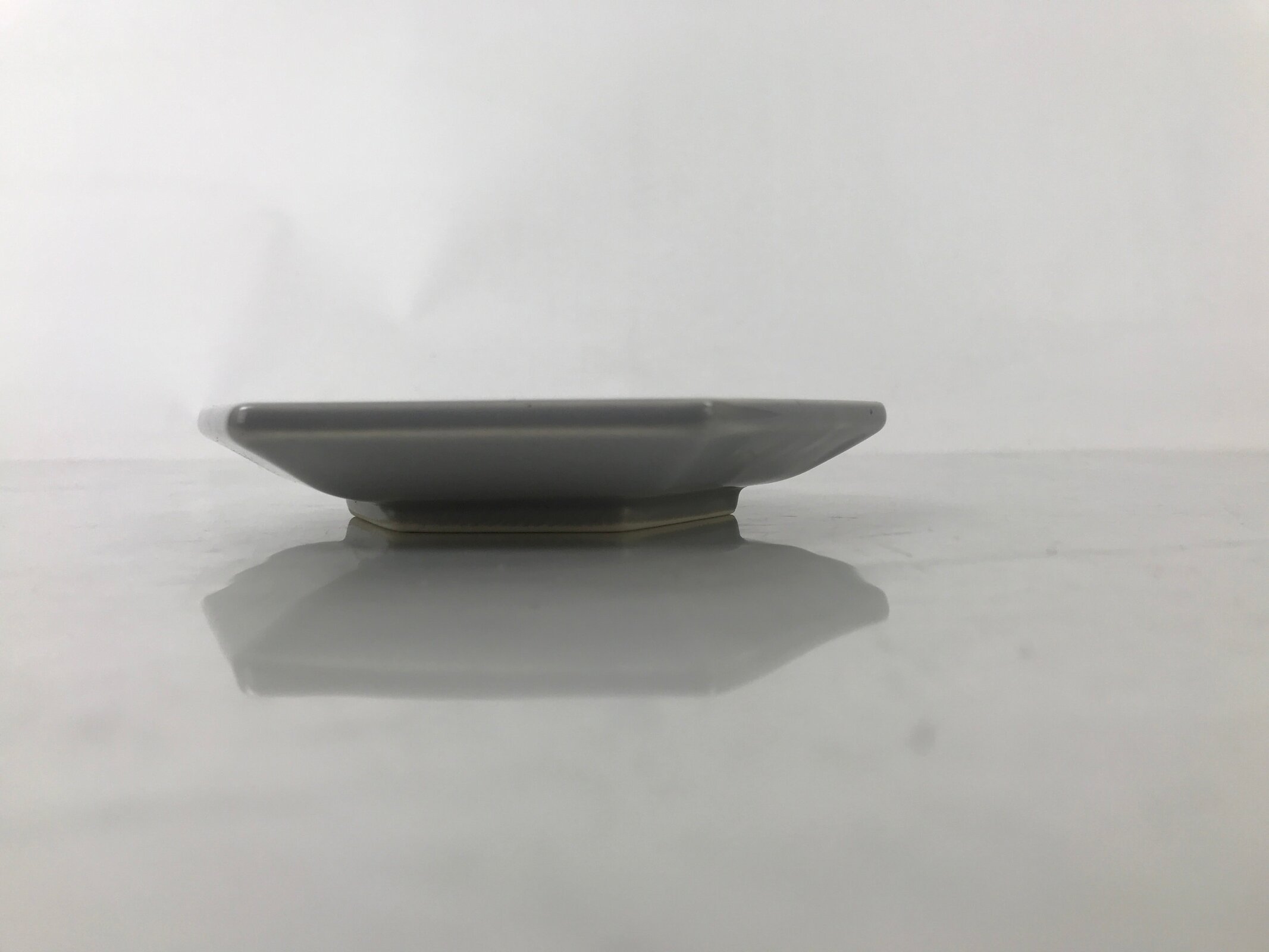 Japanese Porcelain Small Serving Plate Meimeizara Hexagon Pine Tree Gray Y217