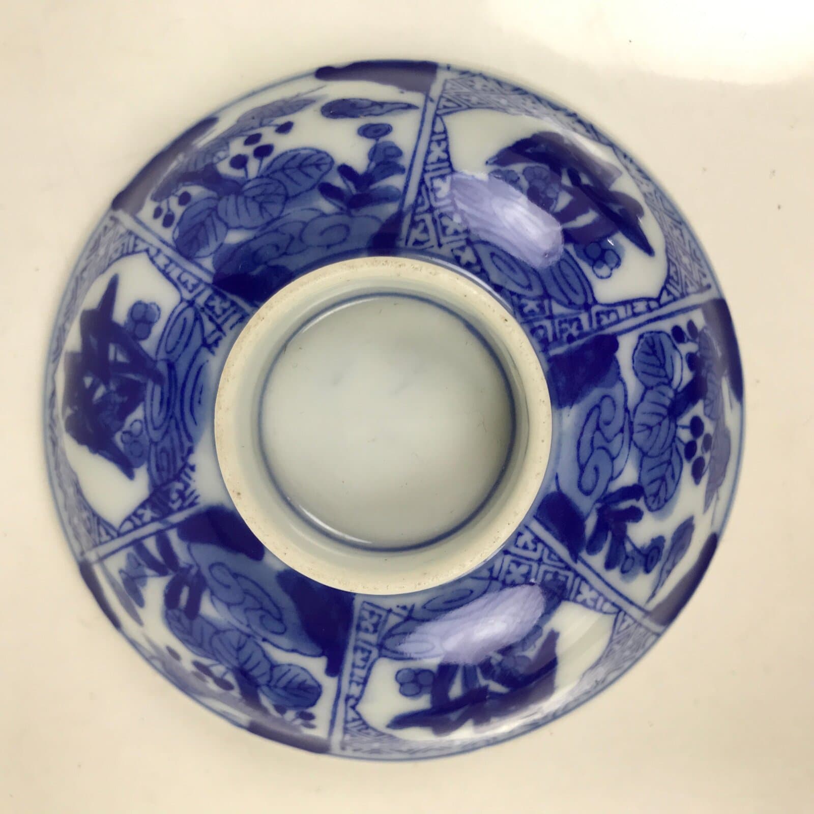 Japanese Porcelain Sometsuke Lidded Bowl Owan Vtg Pottery White Blue Floral Y302