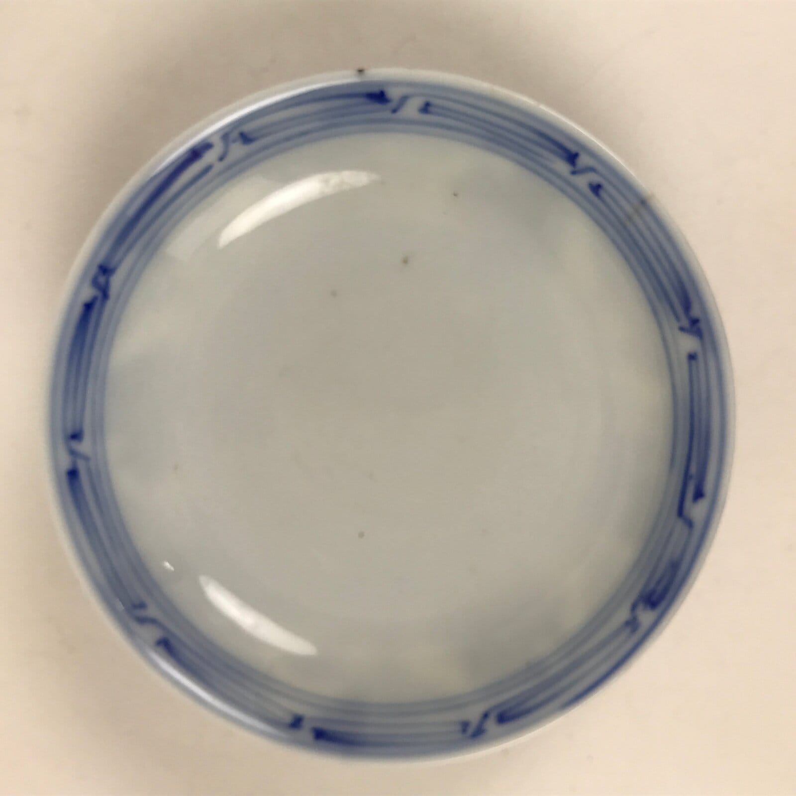 Japanese Porcelain Sometsuke Lidded Bowl Owan Vtg Pottery White Blue Floral Y306