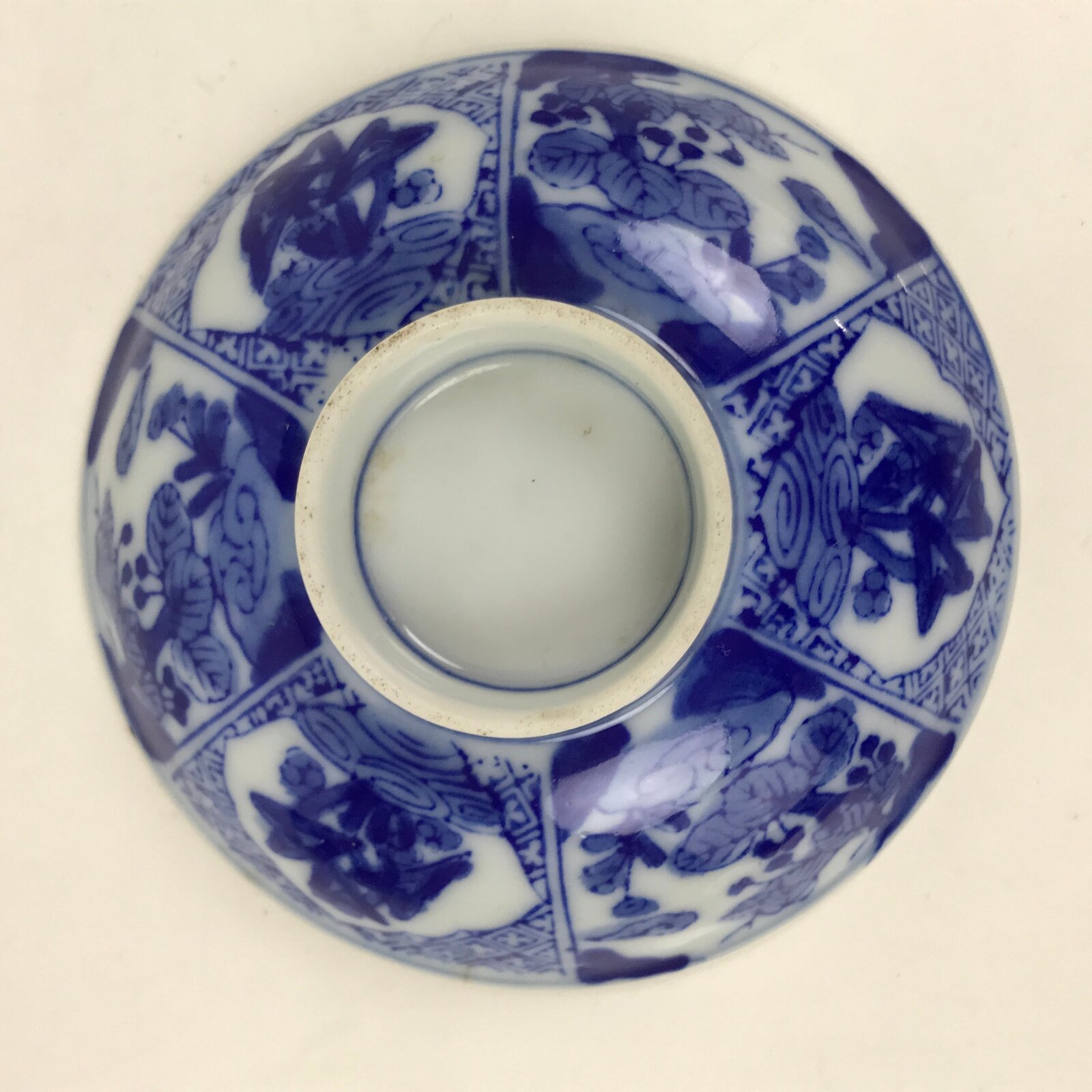 Japanese Porcelain Sometsuke Lidded Bowl Owan Vtg Pottery White Blue Floral Y306