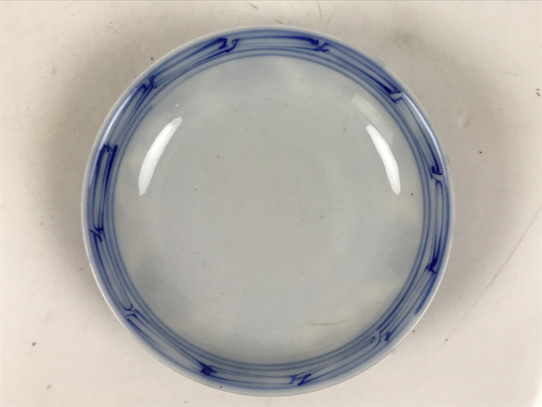 Japanese Porcelain Sometsuke Lidded Bowl Owan Vtg Pottery White Blue Floral Y314