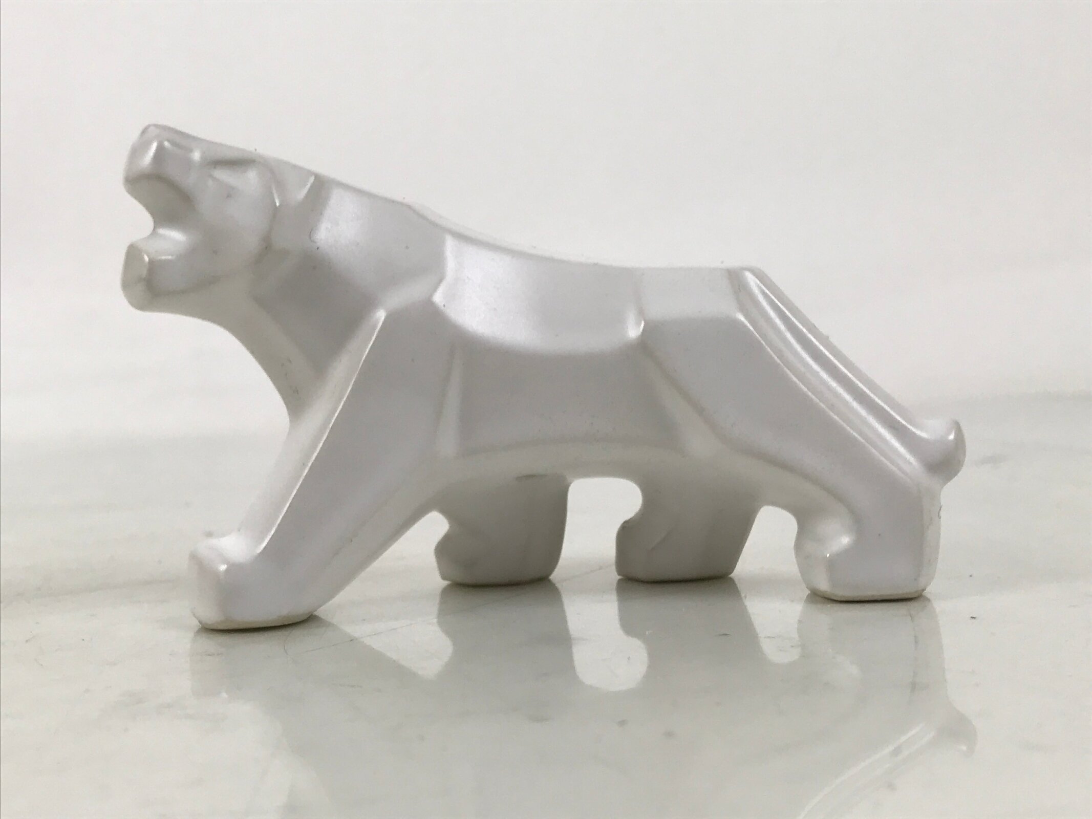 Japanese Porcelain Tiger Figurine Vtg Zodiac Okimono Statue Decor White ST80