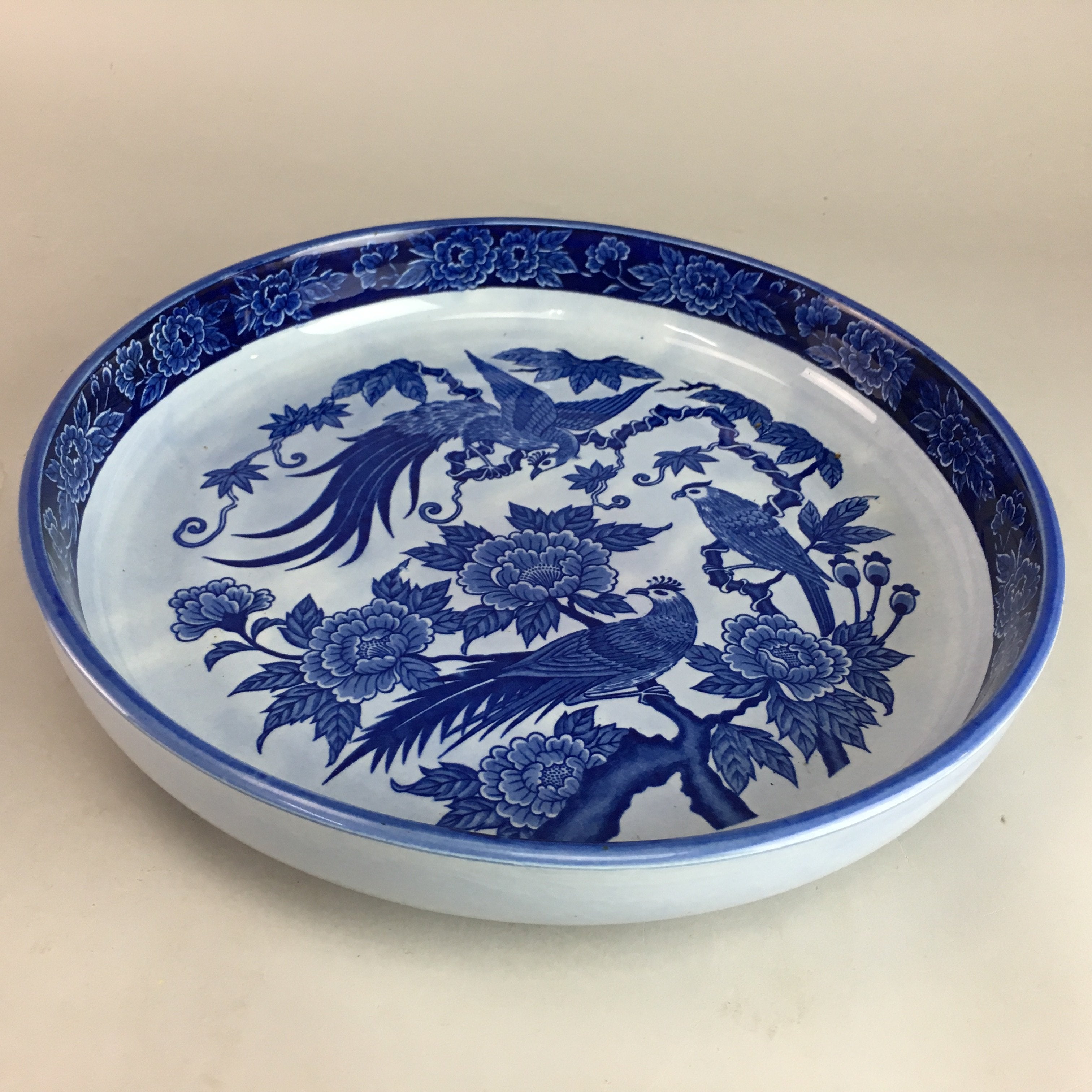 Japanese Round Sometsuke Porcelain Charger Vtg Serving Plate Floral PT270