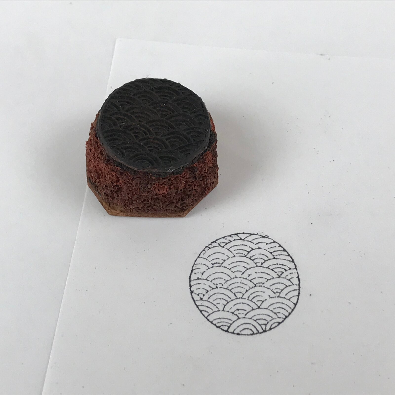 Japanese Rubber Stamp Wave Pattern Vtg Seigaiha Sponge Base Stationary HS238