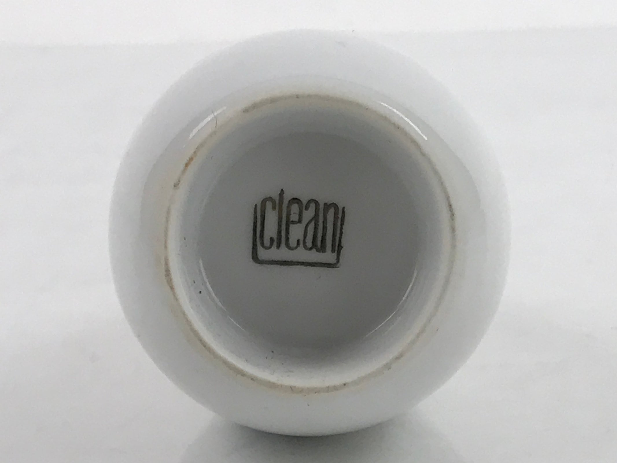 Japanese Sake Bottle Porcelain Tokkuri Vtg Ichi-Go Grapes Leaves Blue Pink TS685