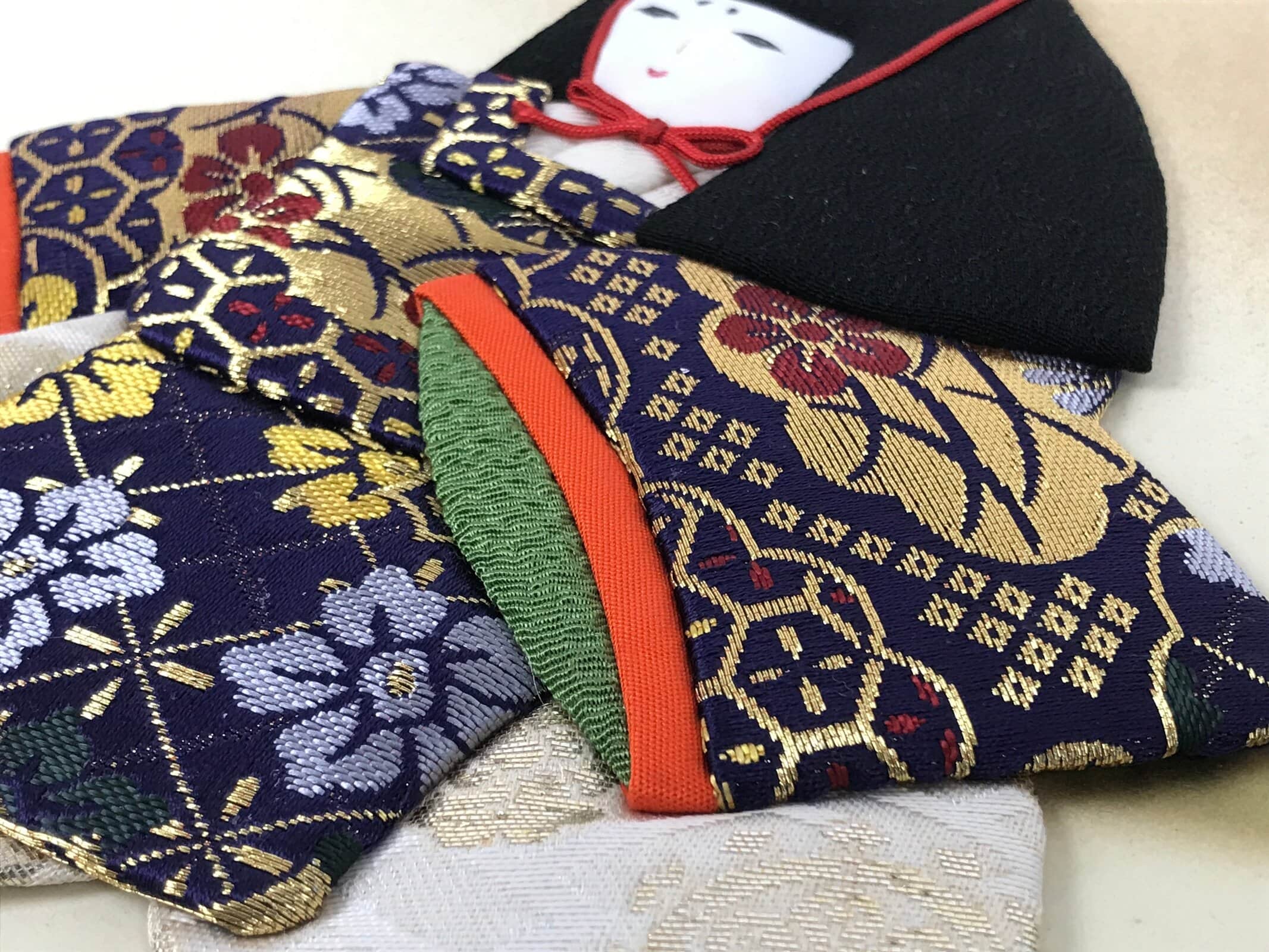 Japanese Shikishi Art Board Oshie Fabric Vtg Kimono Court Silk Temari A690