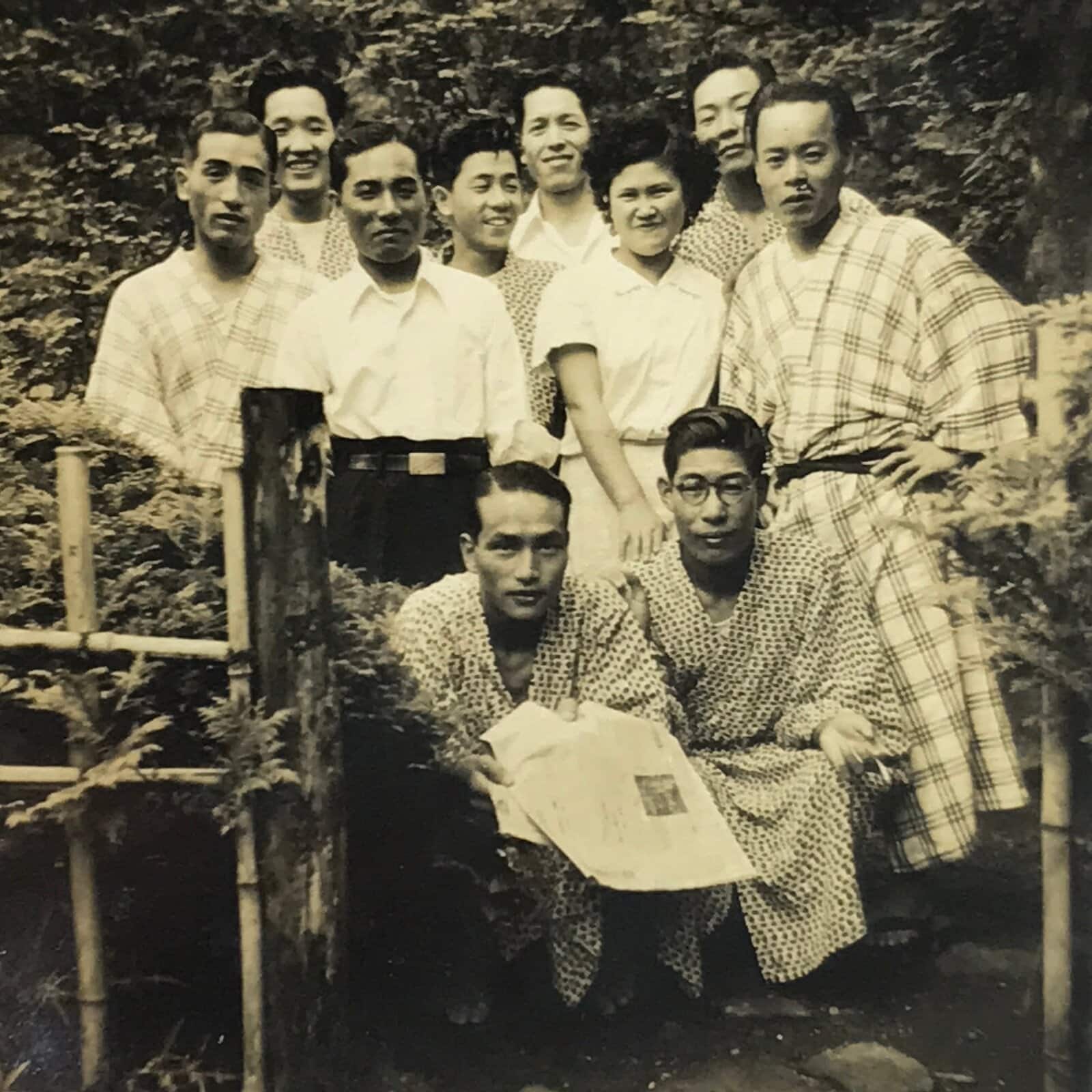 Japanese Showa Company Staff Group Photograph Vtg Yukata Sepia Tone PH281