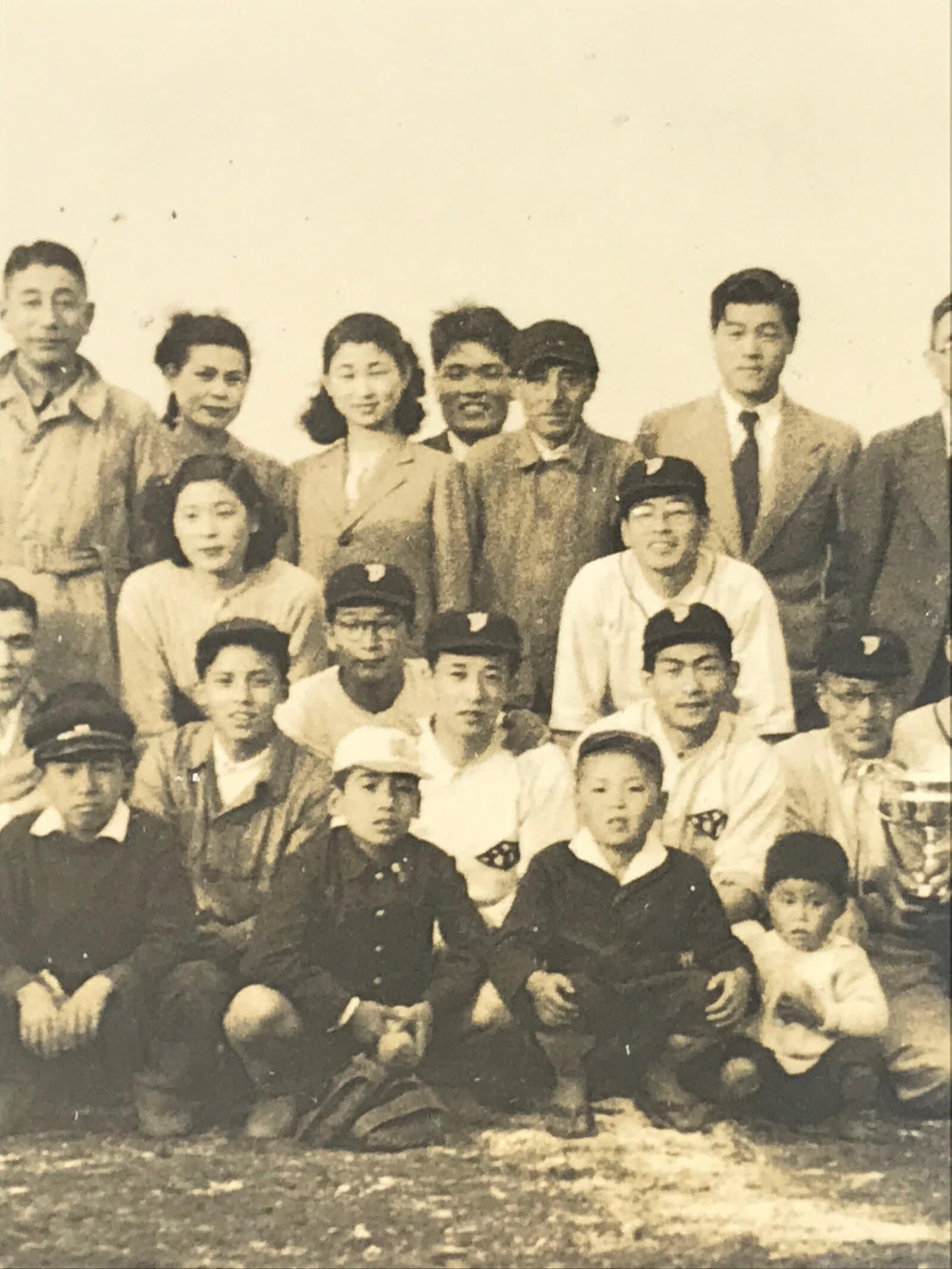 Japanese Showa Era Baseball Team Group Photograph Vtg Family Friends Sepia PH108