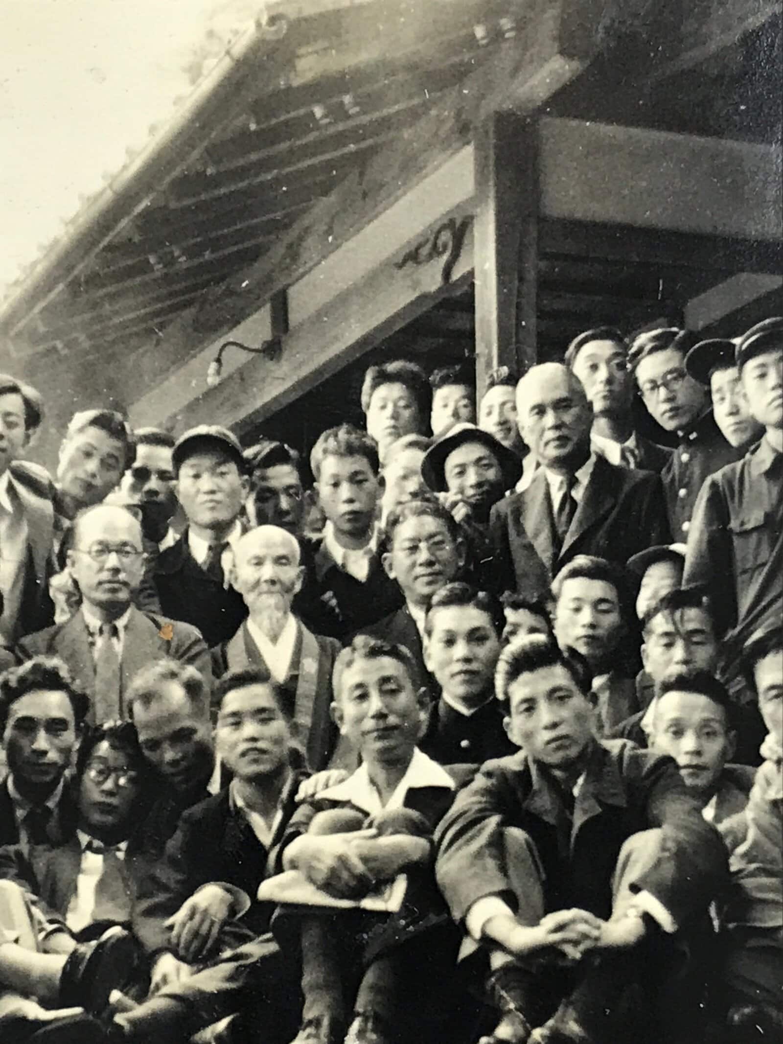 Japanese Showa Era Group Photograph Vtg Daily Life Men Suits Black White PH99