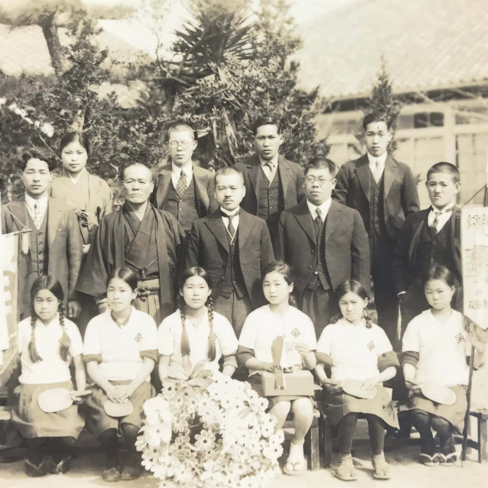 Japanese Showa Girls Table Tennis Team School Victory Photograph Vtg Sepia PH123