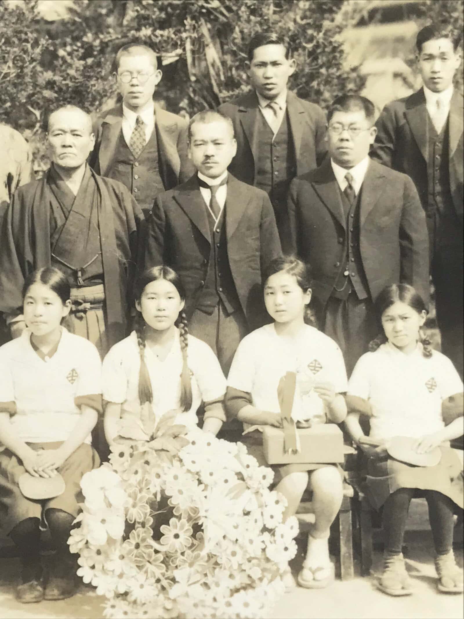 Japanese Showa Girls Table Tennis Team School Victory Photograph Vtg Sepia PH123