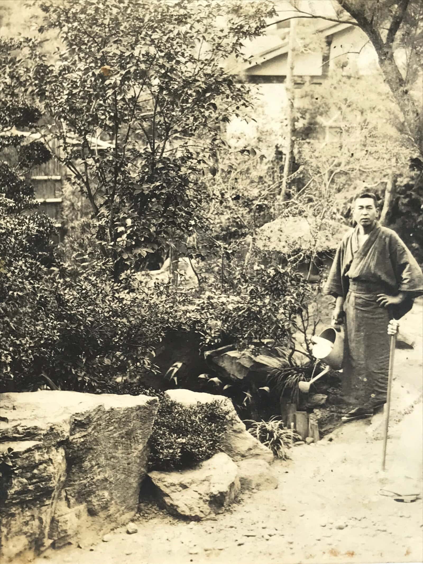 Japanese Showa Japanese Garden Photograph Vtg Daily Life Men Black White PH96