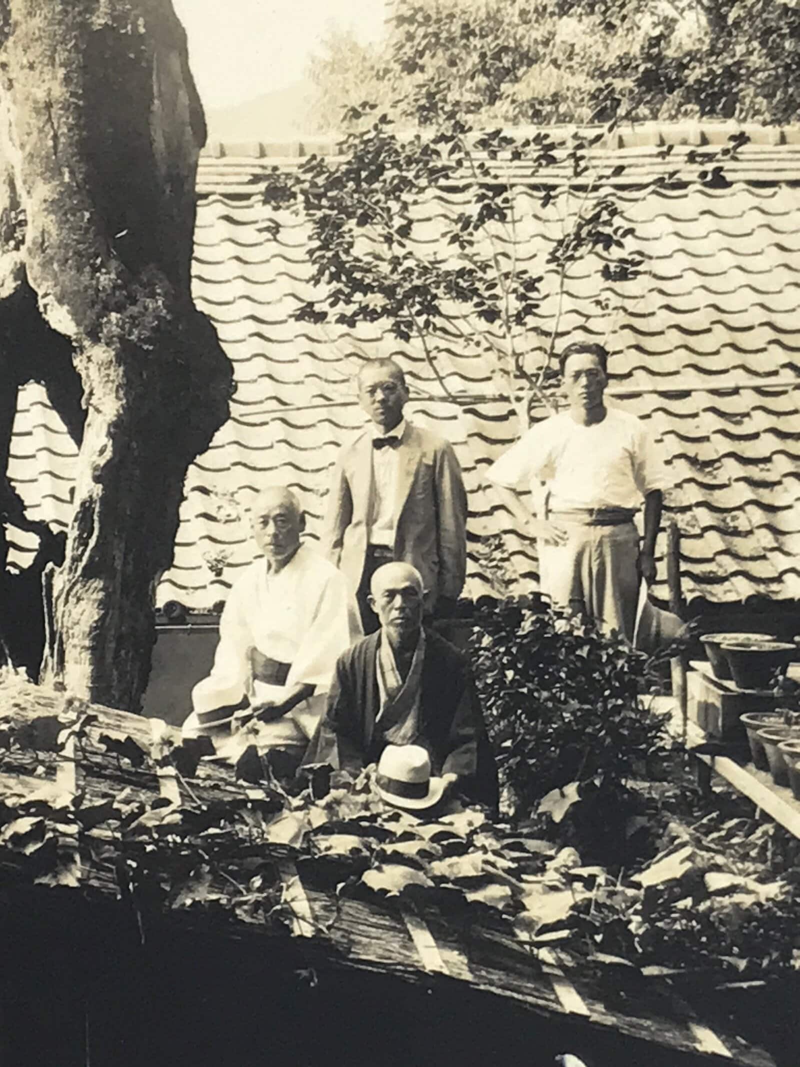 Japanese Showa Old Tree Pruning Group Photograph Men Daily Life Black White PH86