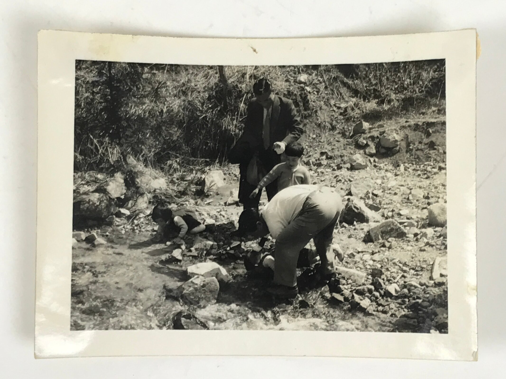 Japanese Showa River Excursion Photograph Vtg Family Children Black White PH212