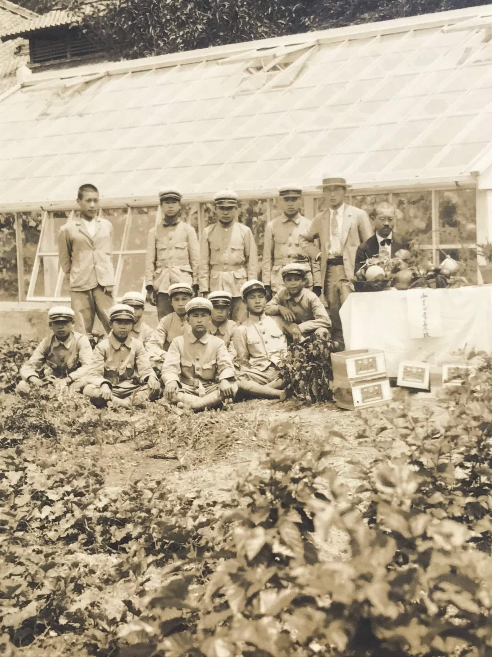 Japanese Showa School Boys Group Photograph Vtg Daily Life Gardening Sepia PH82