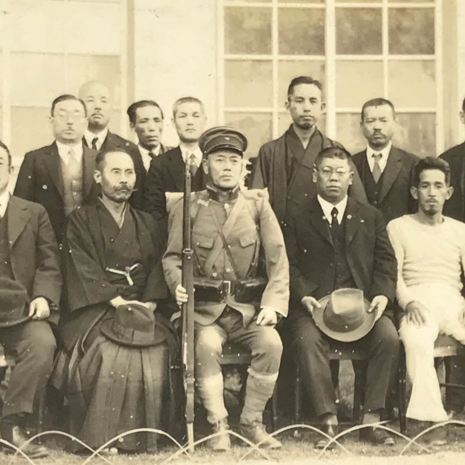 Japanese Showa Soldier Group Photograph Vtg Military Uniform Sepia Tone PH229