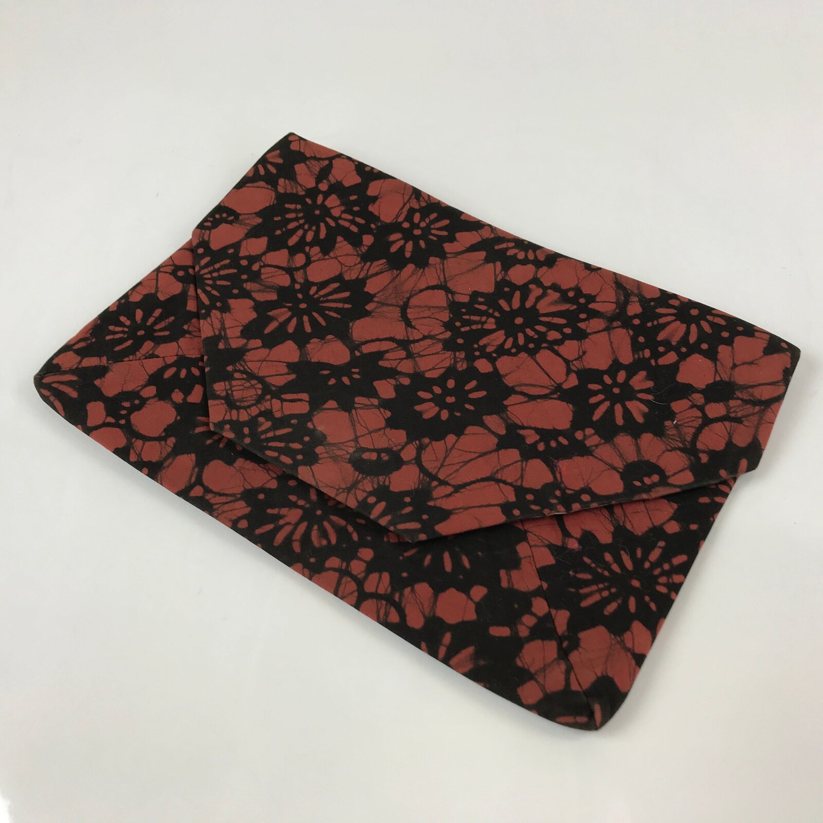 Japanese Silk Fabric Tea Ceremony Pouch Sukiyabukuro Vtg Red Black Floral KB81