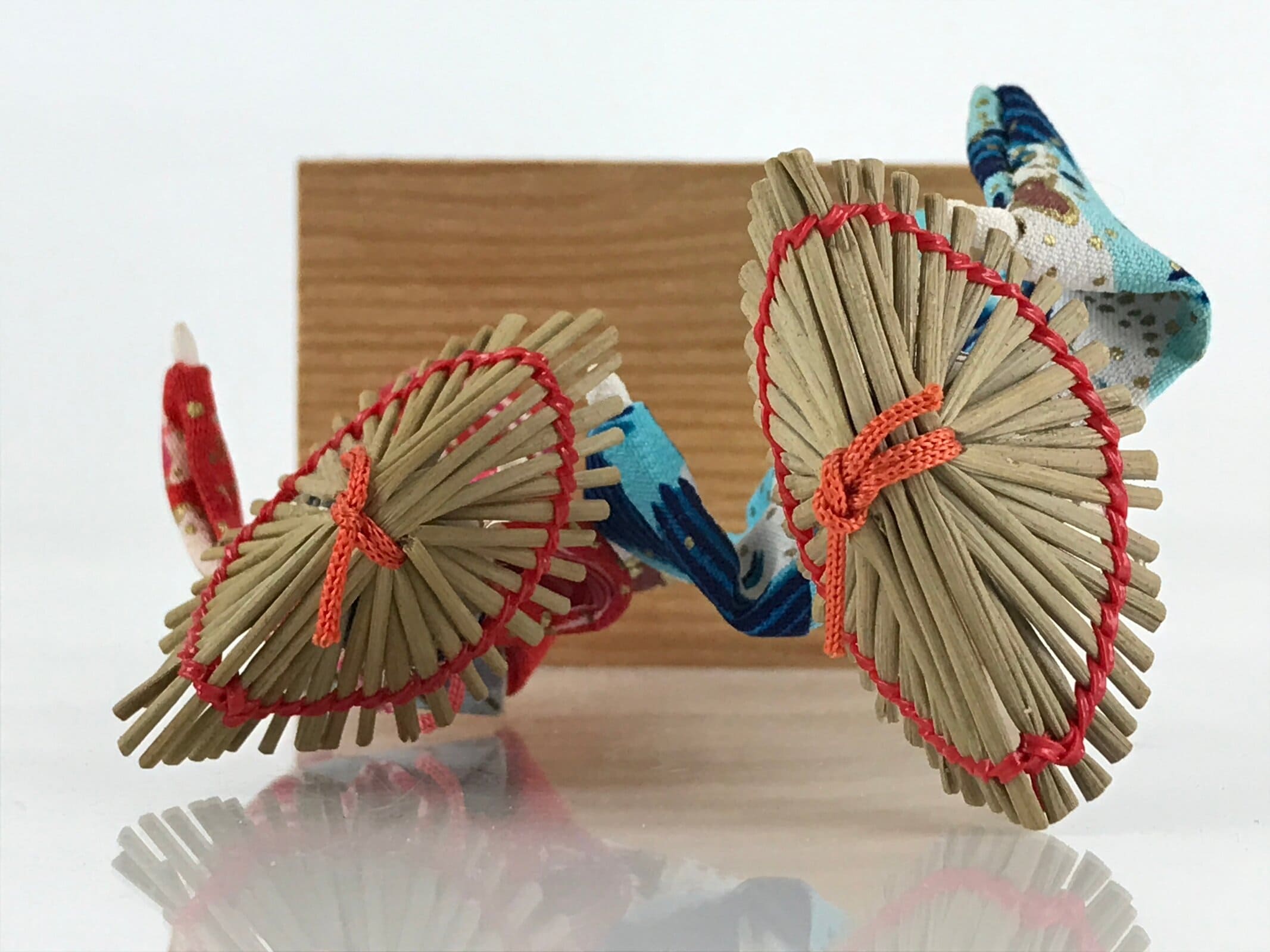 Japanese Small Ornament Vtg Handmade Kimono Awaodori Dance Figurine PX648