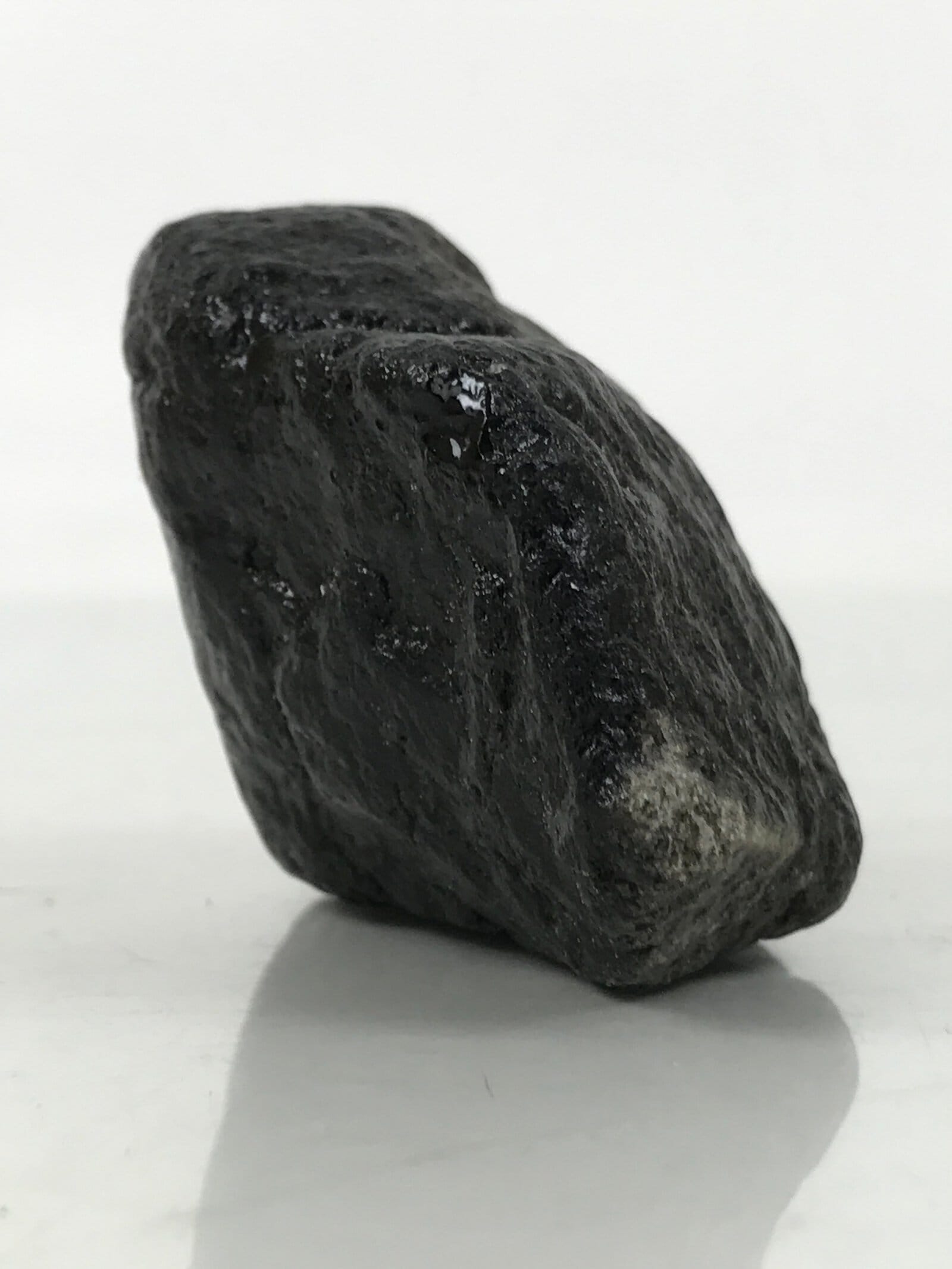 Japanese Small Viewing Stone Suiseki Vtg Zen Buddhist Black JK861