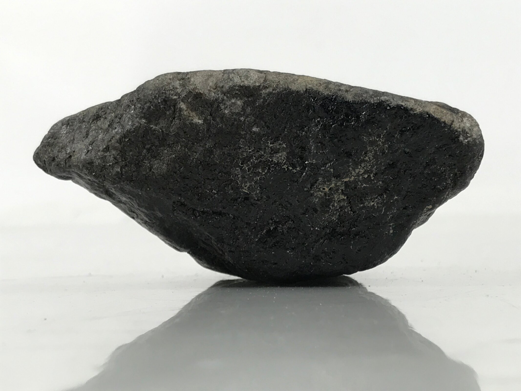 Japanese Small Viewing Stone Suiseki Vtg Zen Buddhist Black JK861