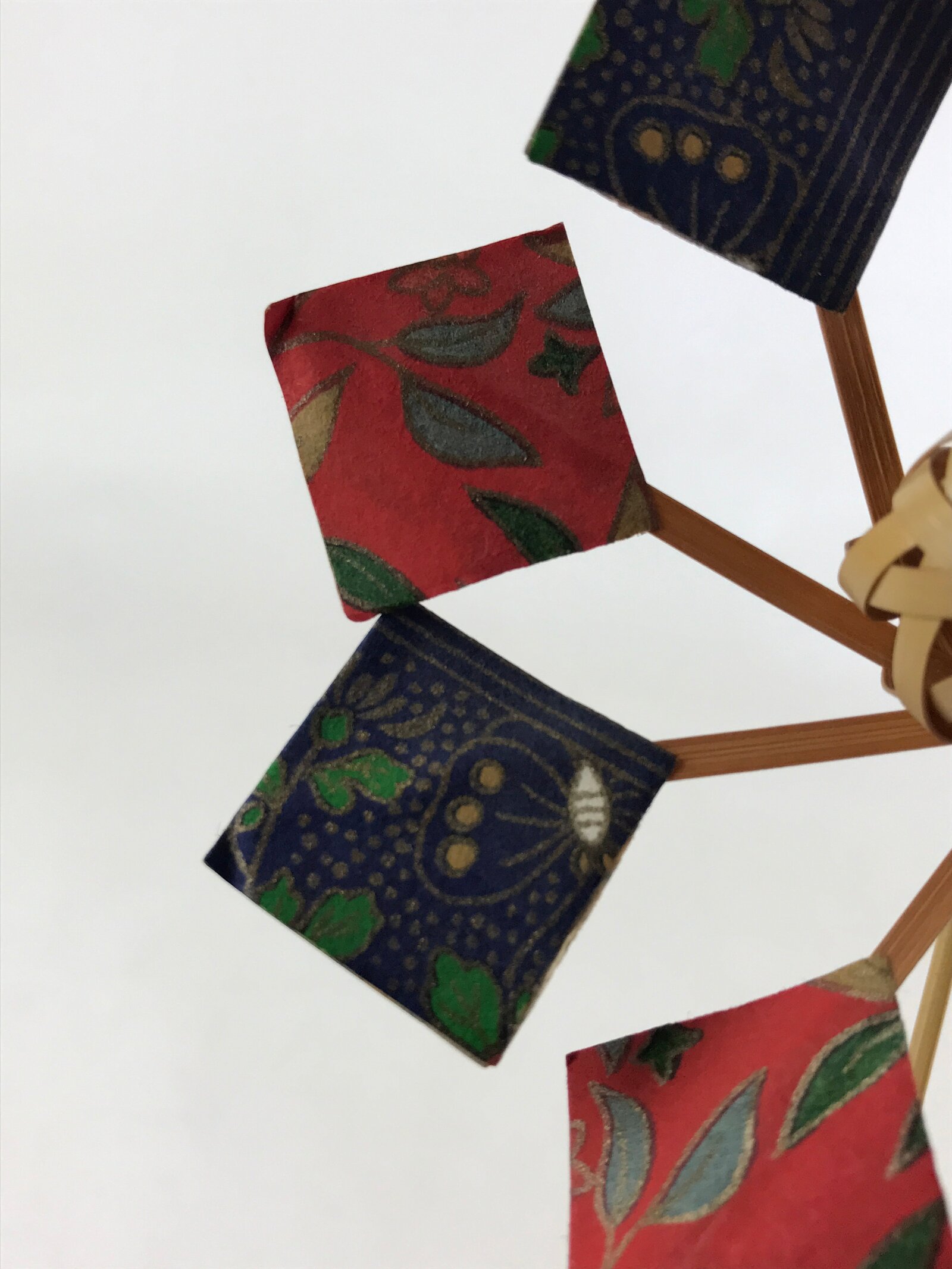 Japanese Traditional Bamboo Pinwheel Kazaguruma Vtg Paper Red Blue Leaf JK587