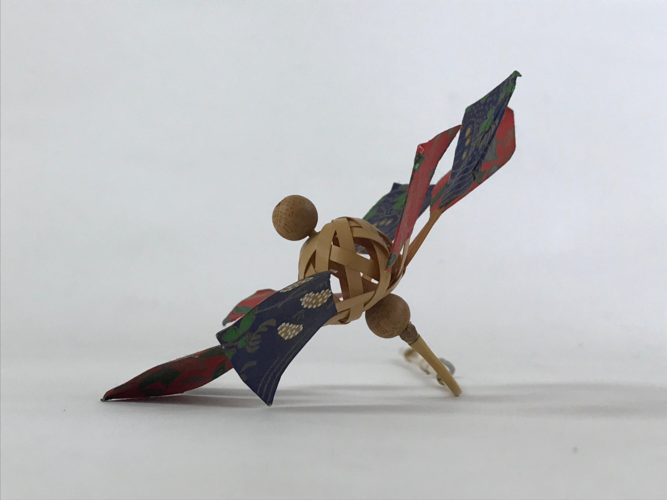 Japanese Traditional Bamboo Pinwheel Kazaguruma Vtg Paper Red Blue Leaf JK587