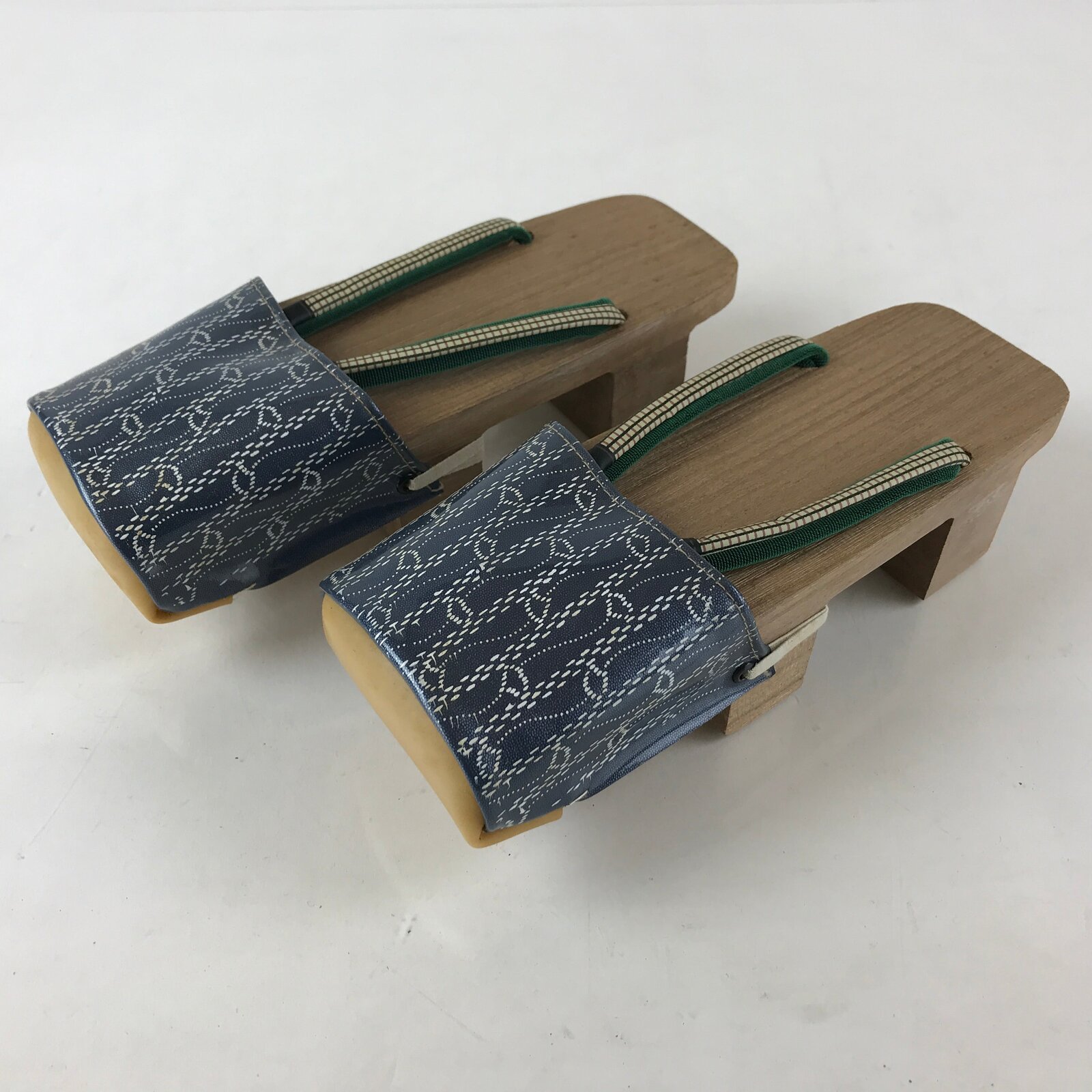 Japanese Traditonal Footwear Geta Wooden Clogs Rain Cover Yukata Kimono JK520