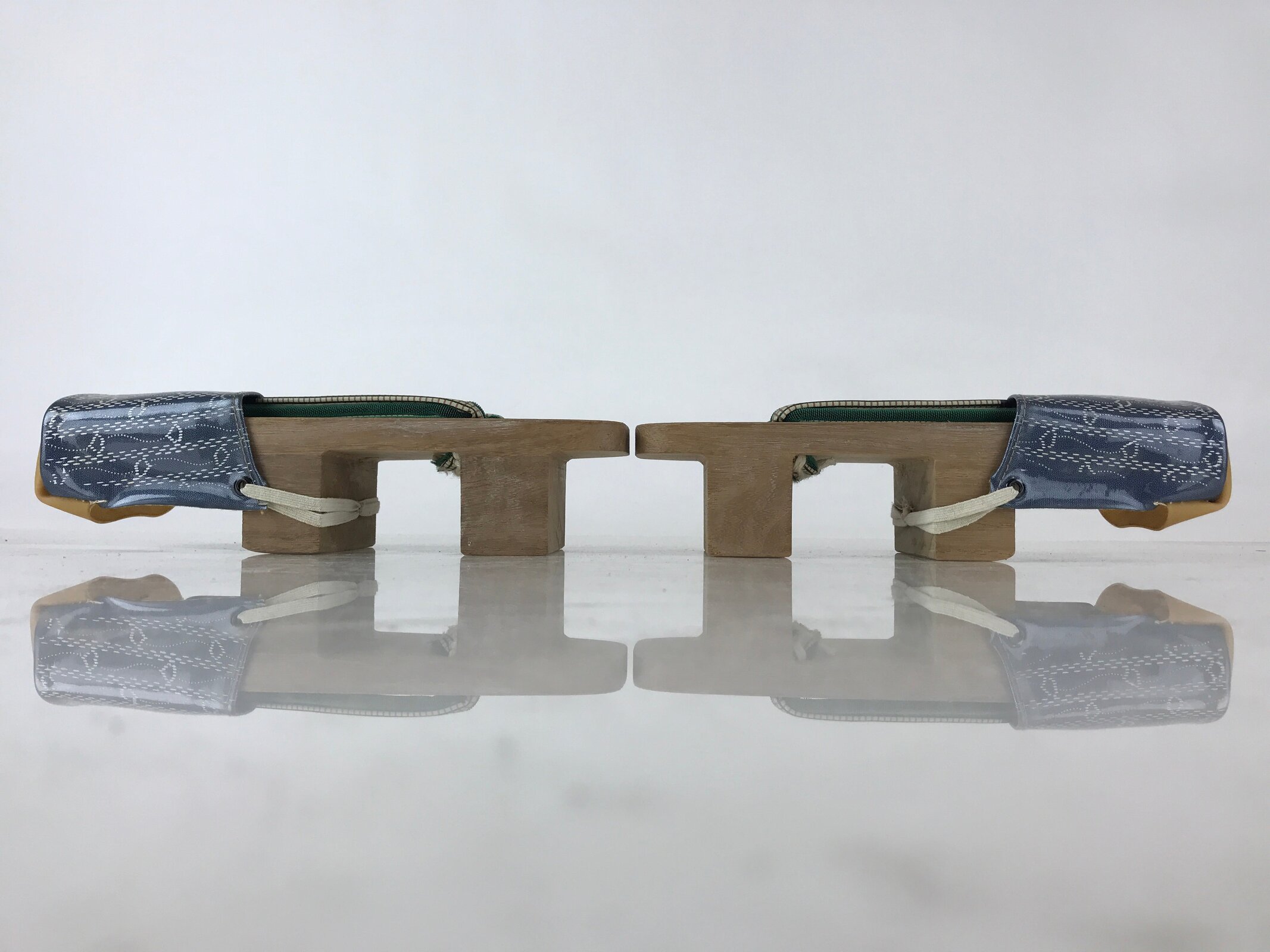 Japanese Traditonal Footwear Geta Wooden Clogs Rain Cover Yukata Kimono JK520