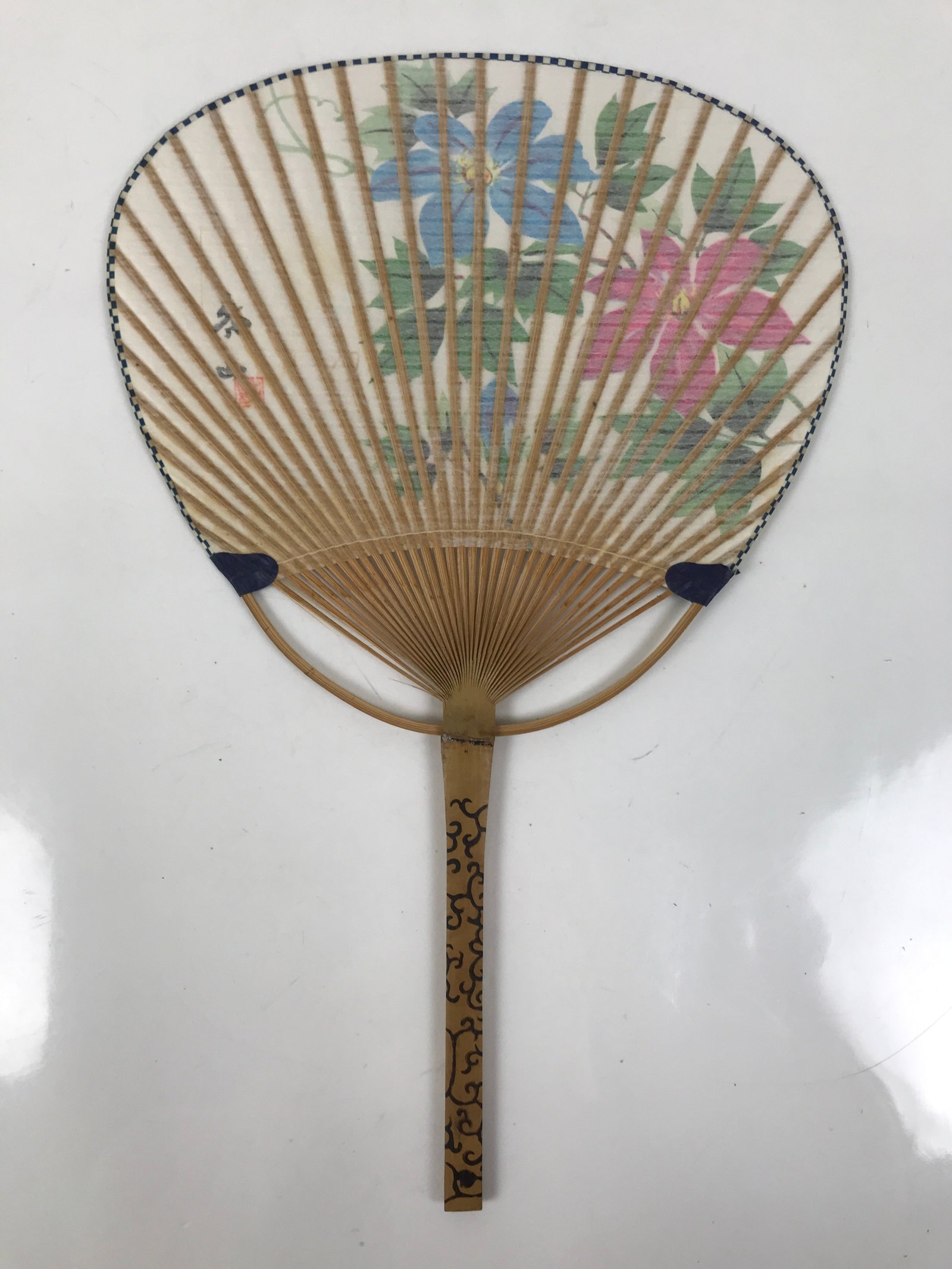 Japanese Washi Paper Fan Uchiwa Bamboo Frame Vtg Red Blue Flowers Karakusa U187